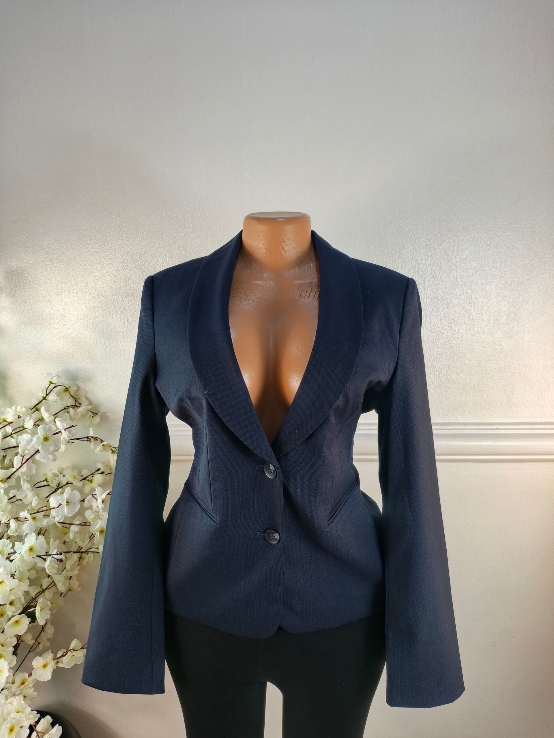 AUSTIN REED UK SIZE 10 [LENGTH 26 INCHES, NAVY BLUE] image 0