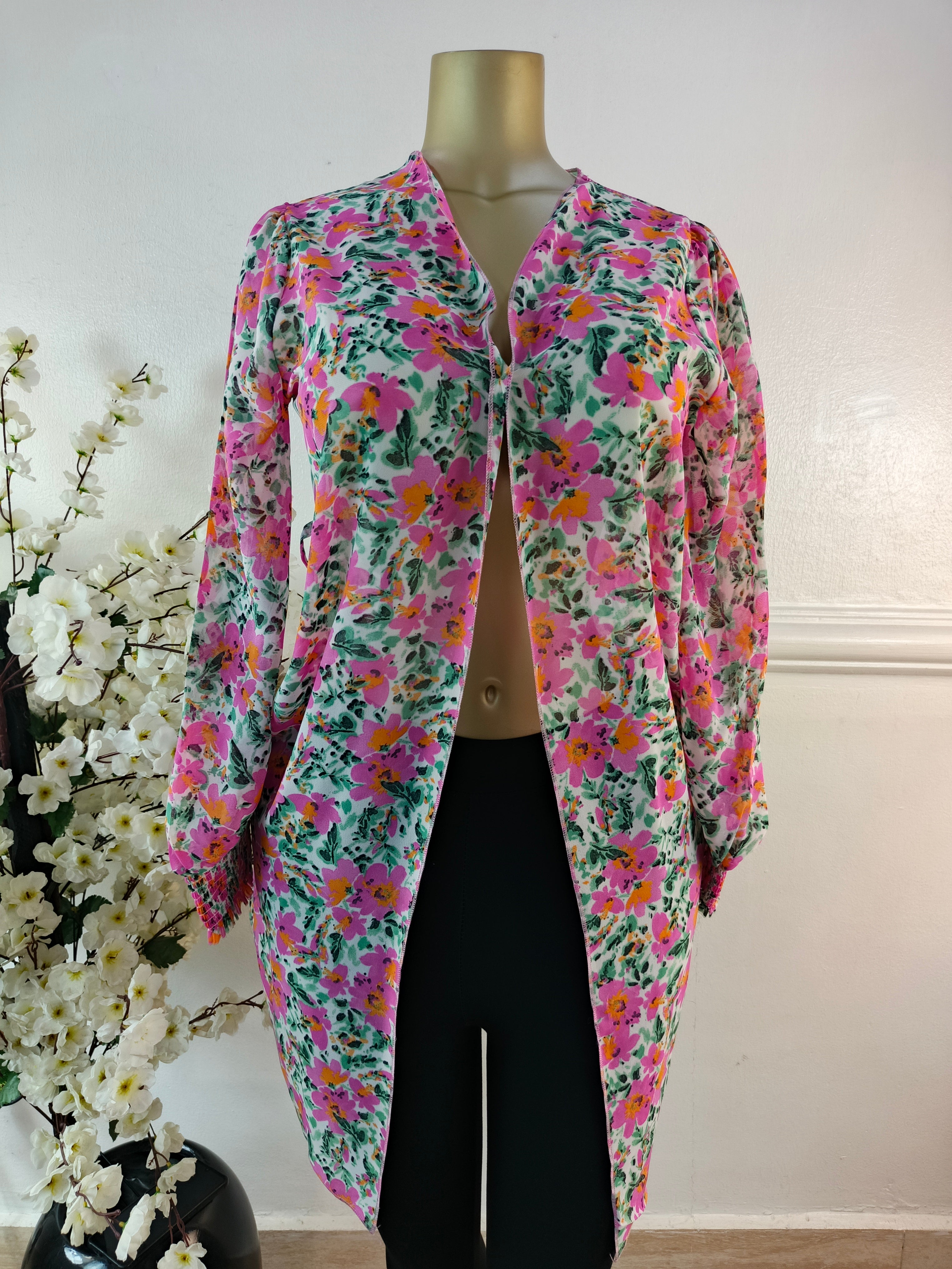 BOOHOO UK SIZE 8