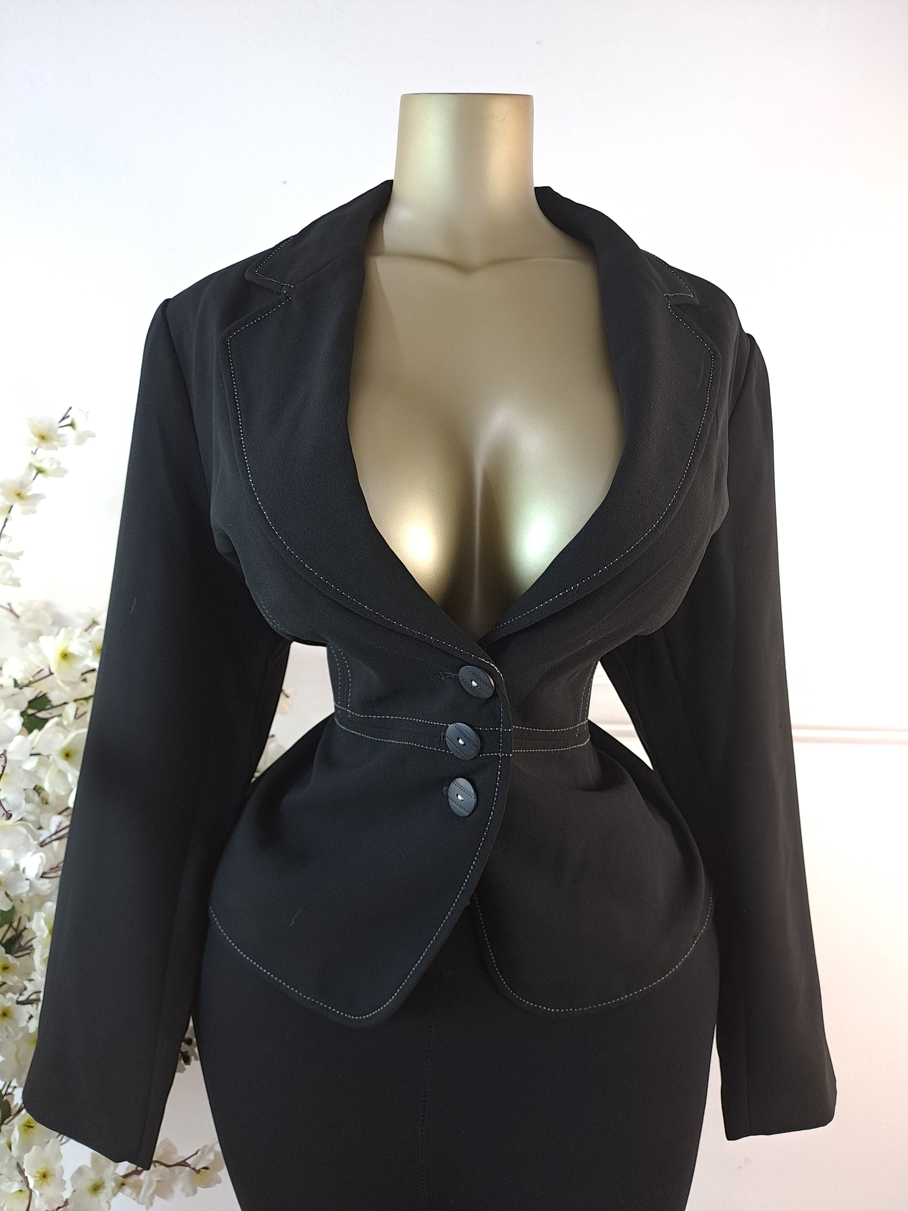 MARK & SPENCER UK SIZE 18 [LENGTH 25 INCHES]