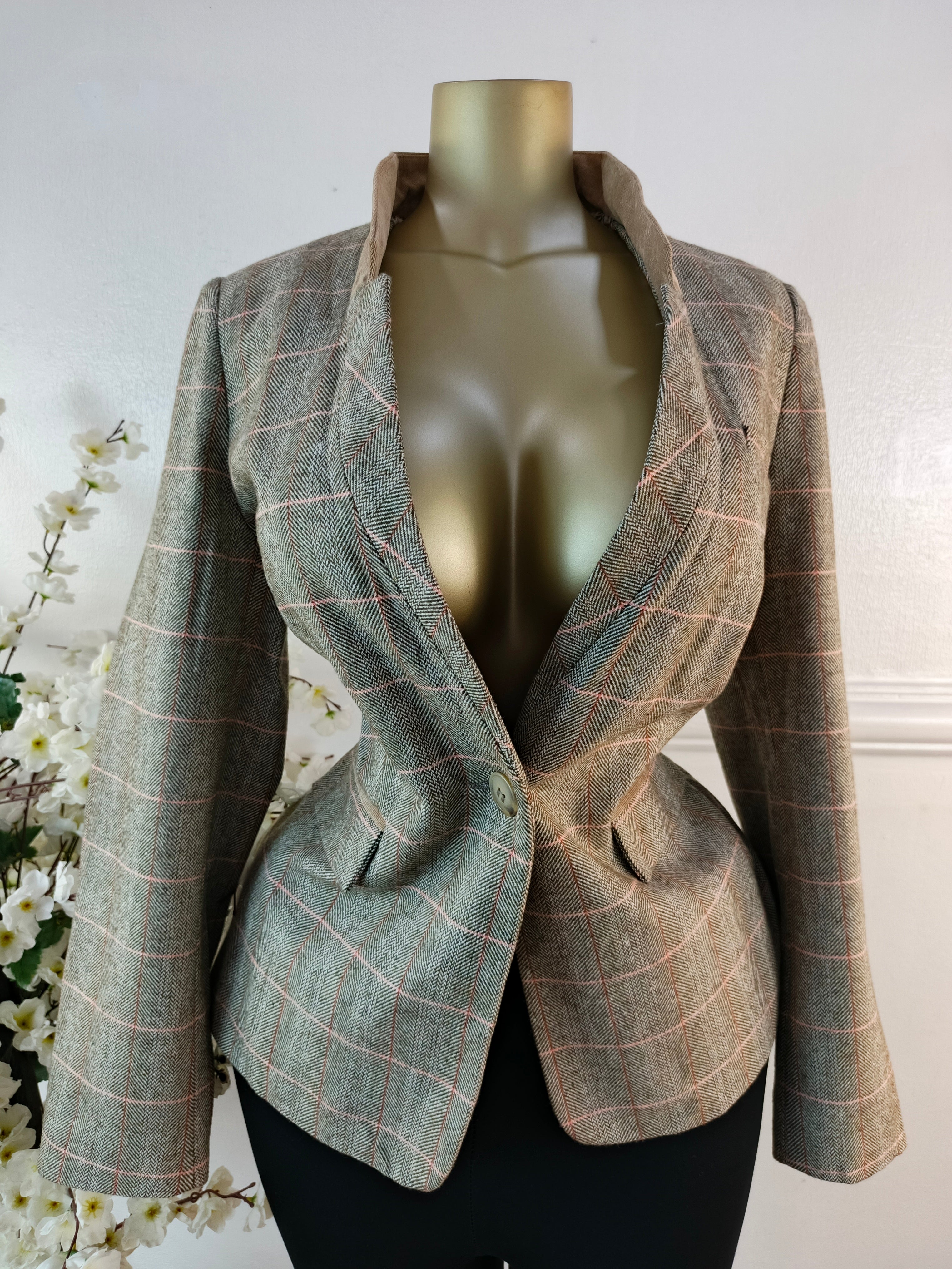 BLAZER UK SIZE 16 [LENGTH 28 INCHES]