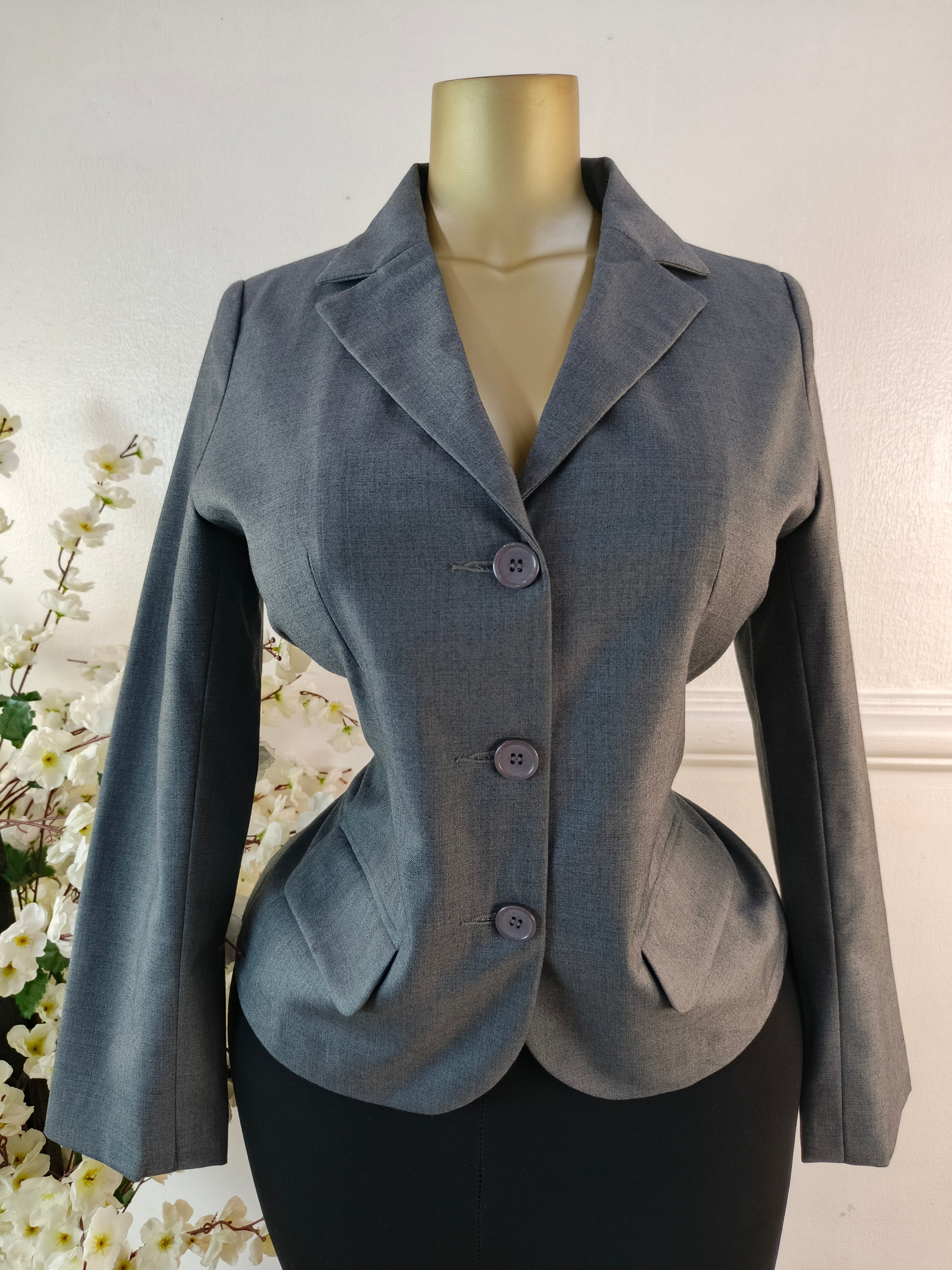 VIETNAM UK SIZE 12 [LENGTH 25 INCHES]