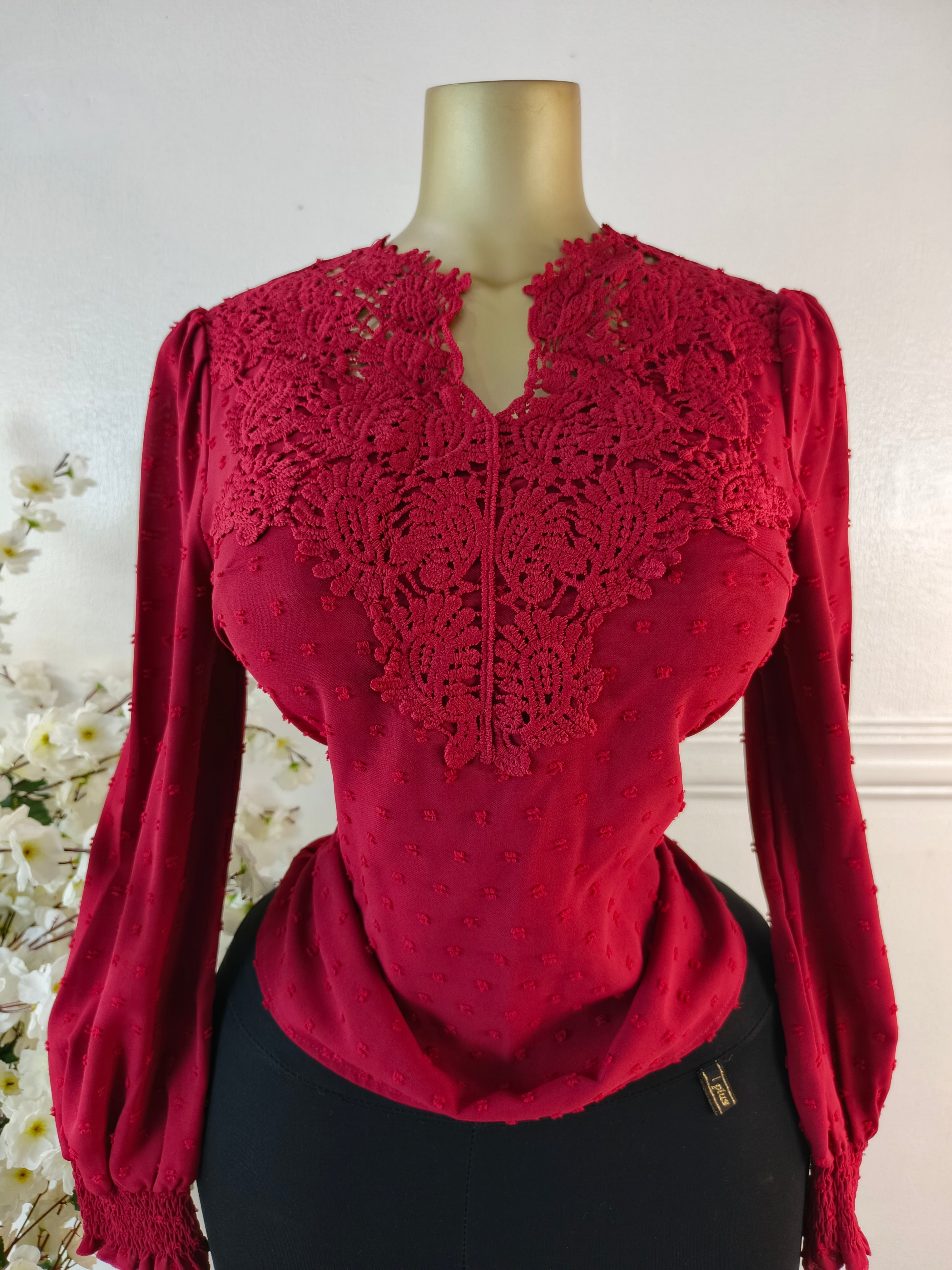 YUJIE UK SIZE 10