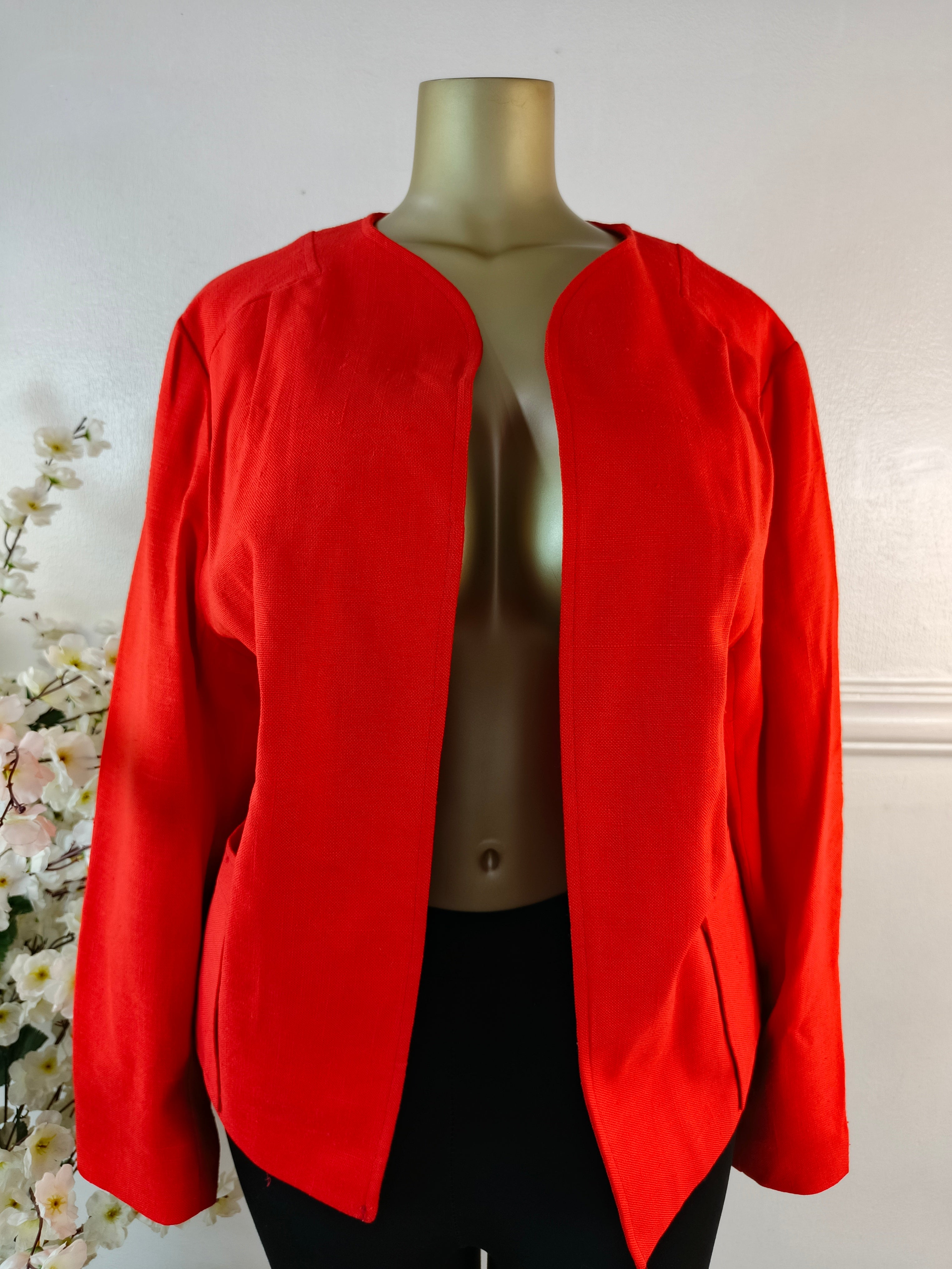 BLAZER UK SIZE 22 [LENGTH 28 INCHES]