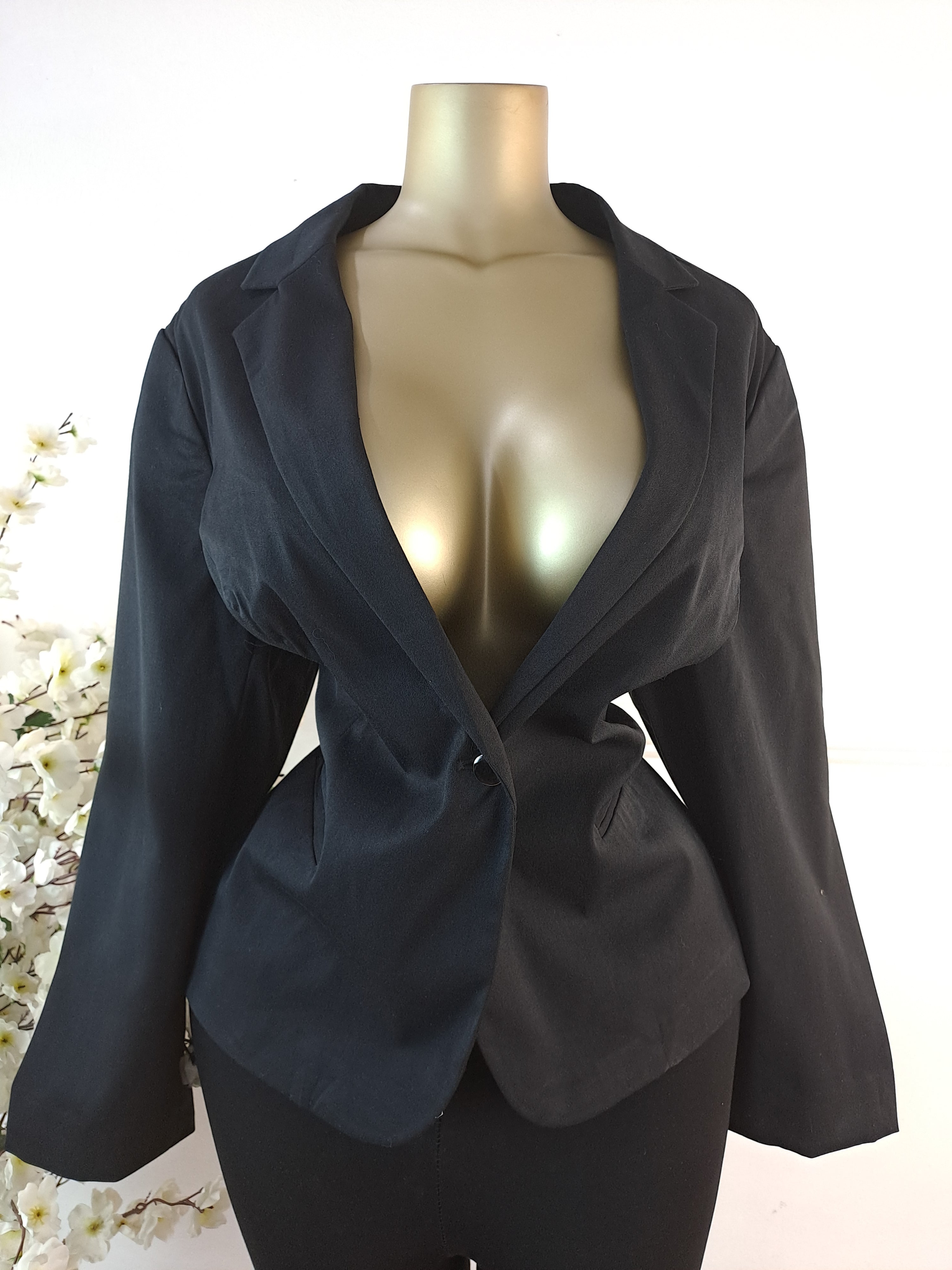 BLAZER UK SIZE 20 [LENGTH 27 INCHES]