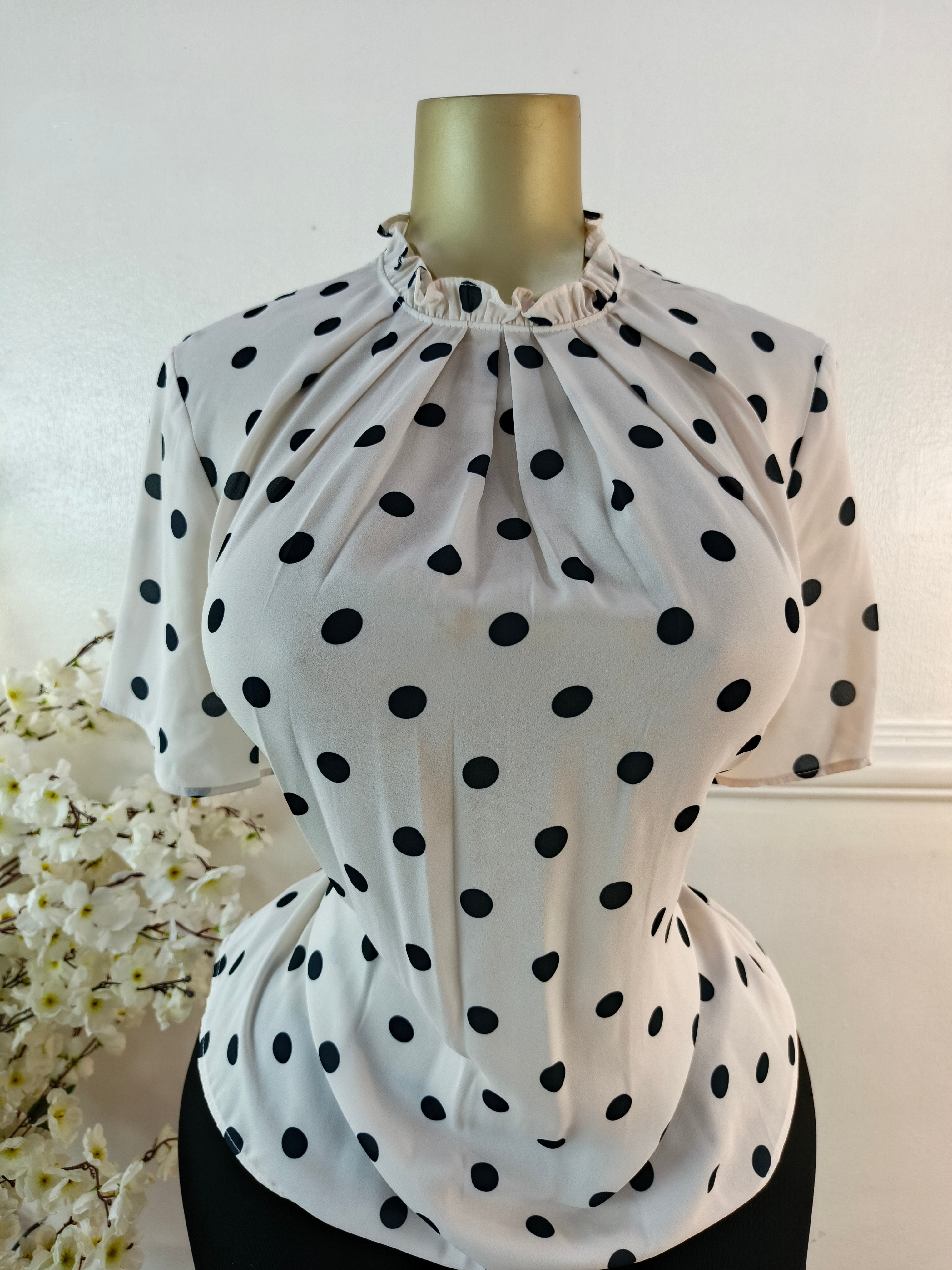TOP UK SIZE 18