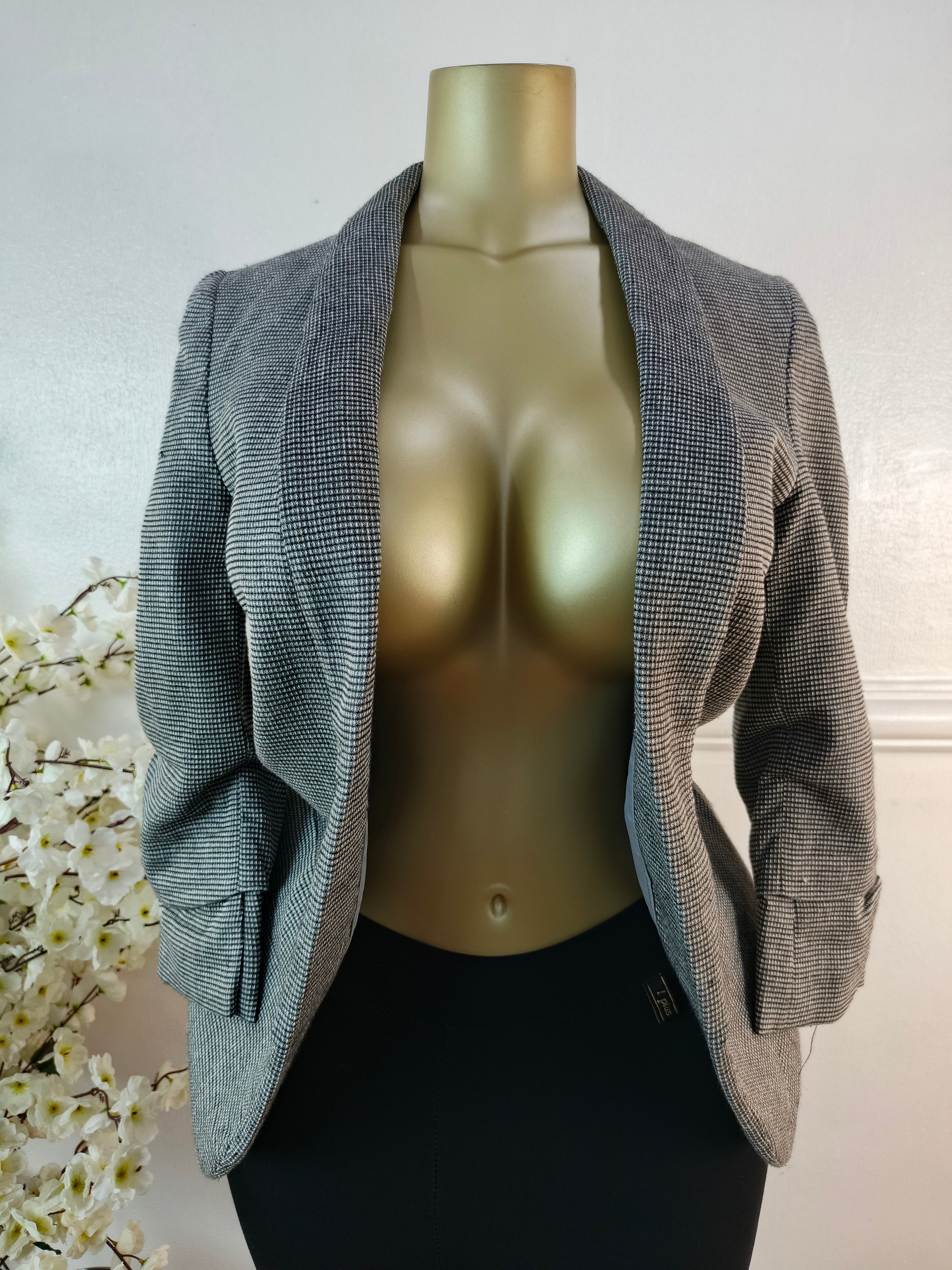 NEXT TAILORING UK SIZE 8 [LENGTH 26 INCHES]