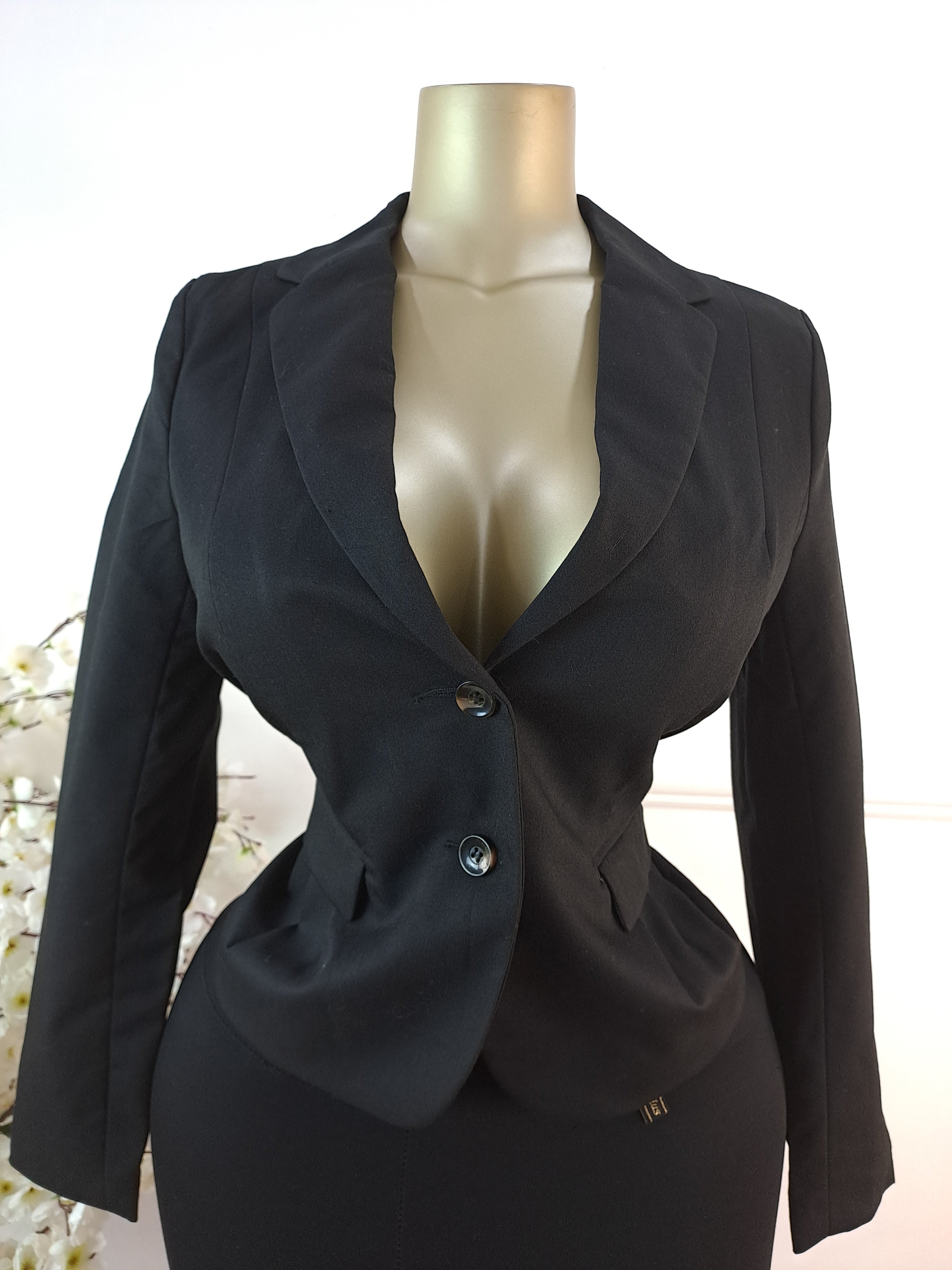 H&M UK SIZE 10 [LENGTH 24 INCHES]