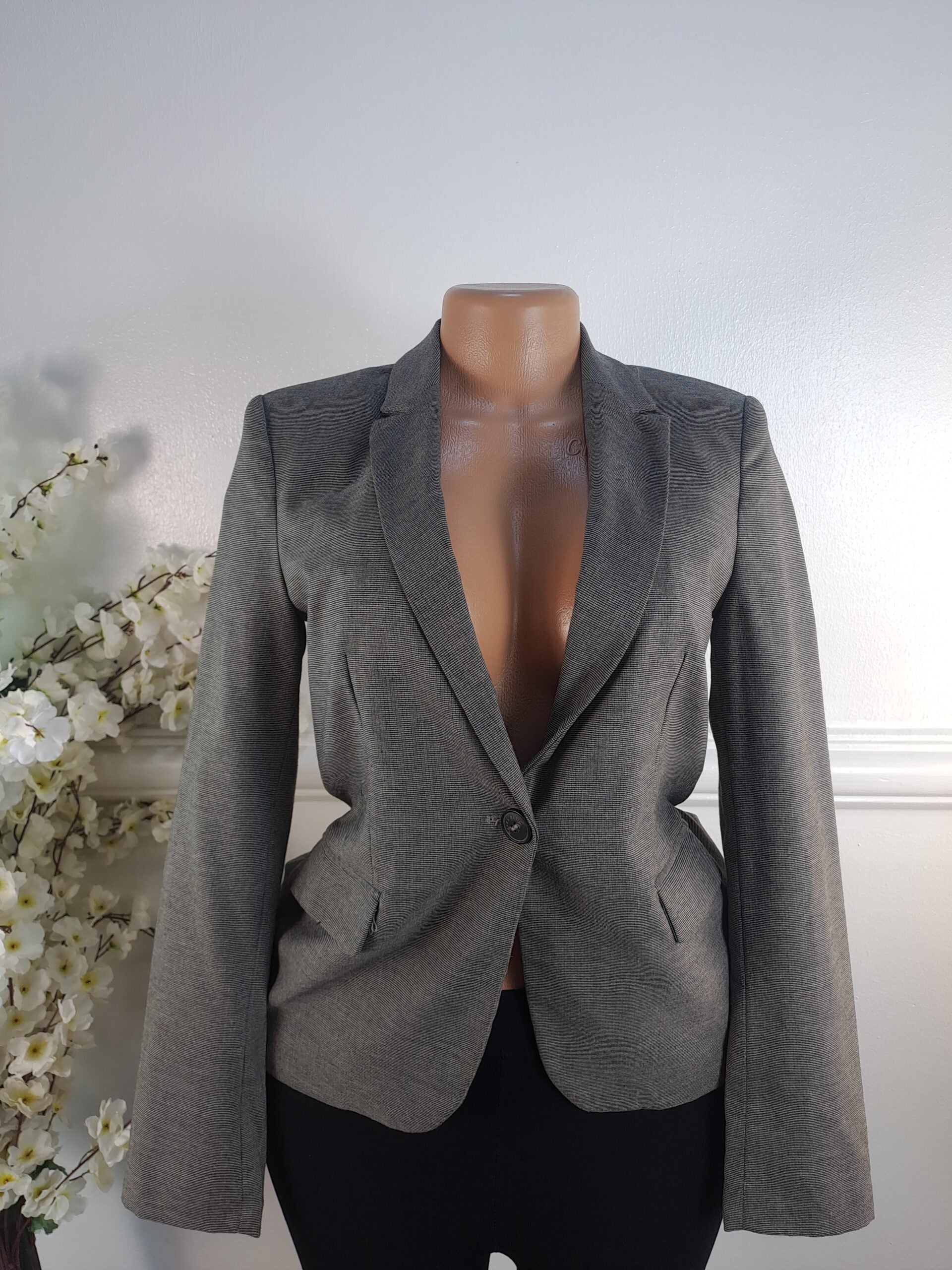 ZARA BASICS UK SIZE 6 [LENGHT 23 INCHES, GREY] image 0