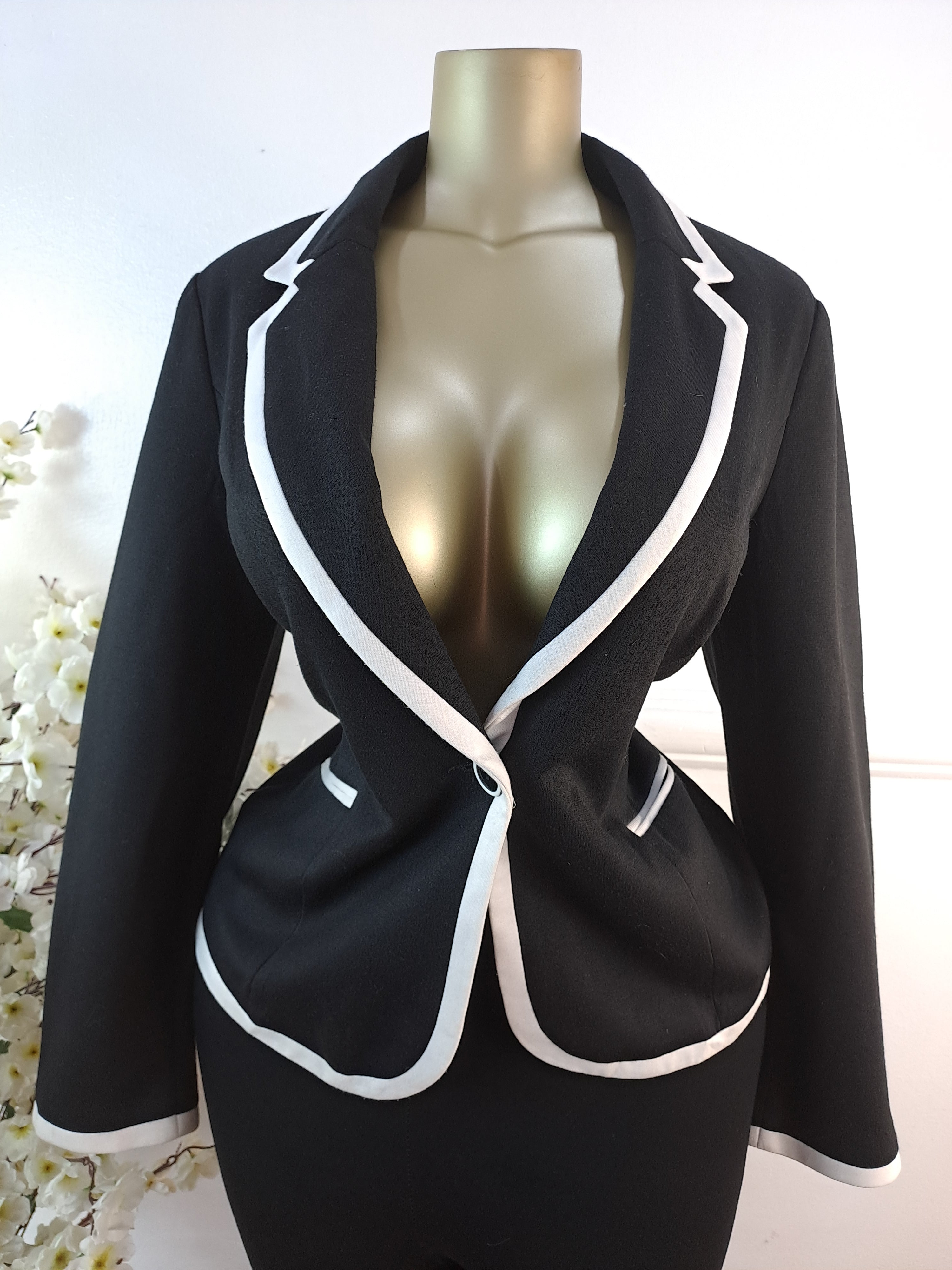 PER UNA UK SIZE 14 [LENGTH 26 INCHES]