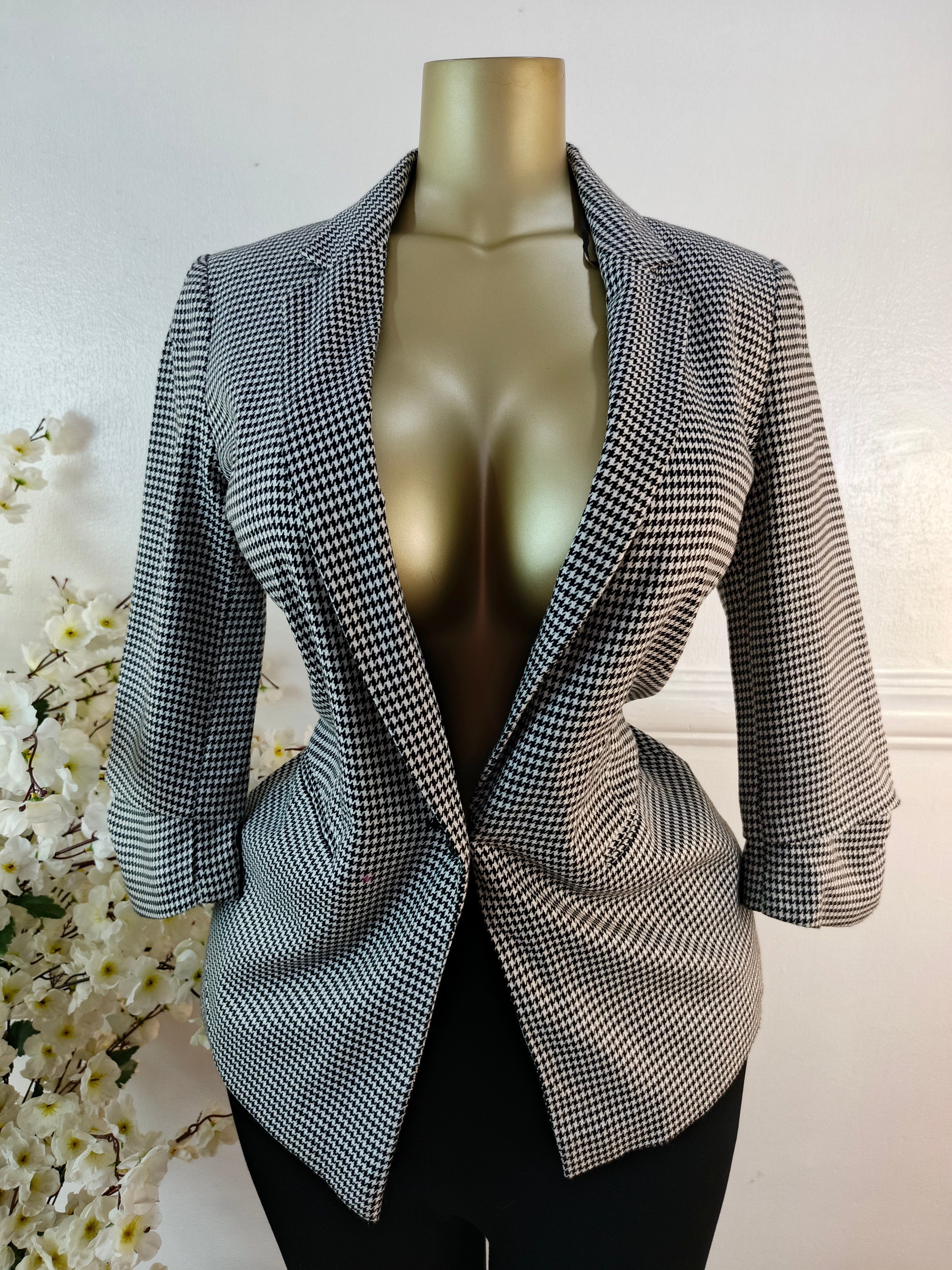 BLAZER UK SIZE 10 [LENGTH 27 INCHES]