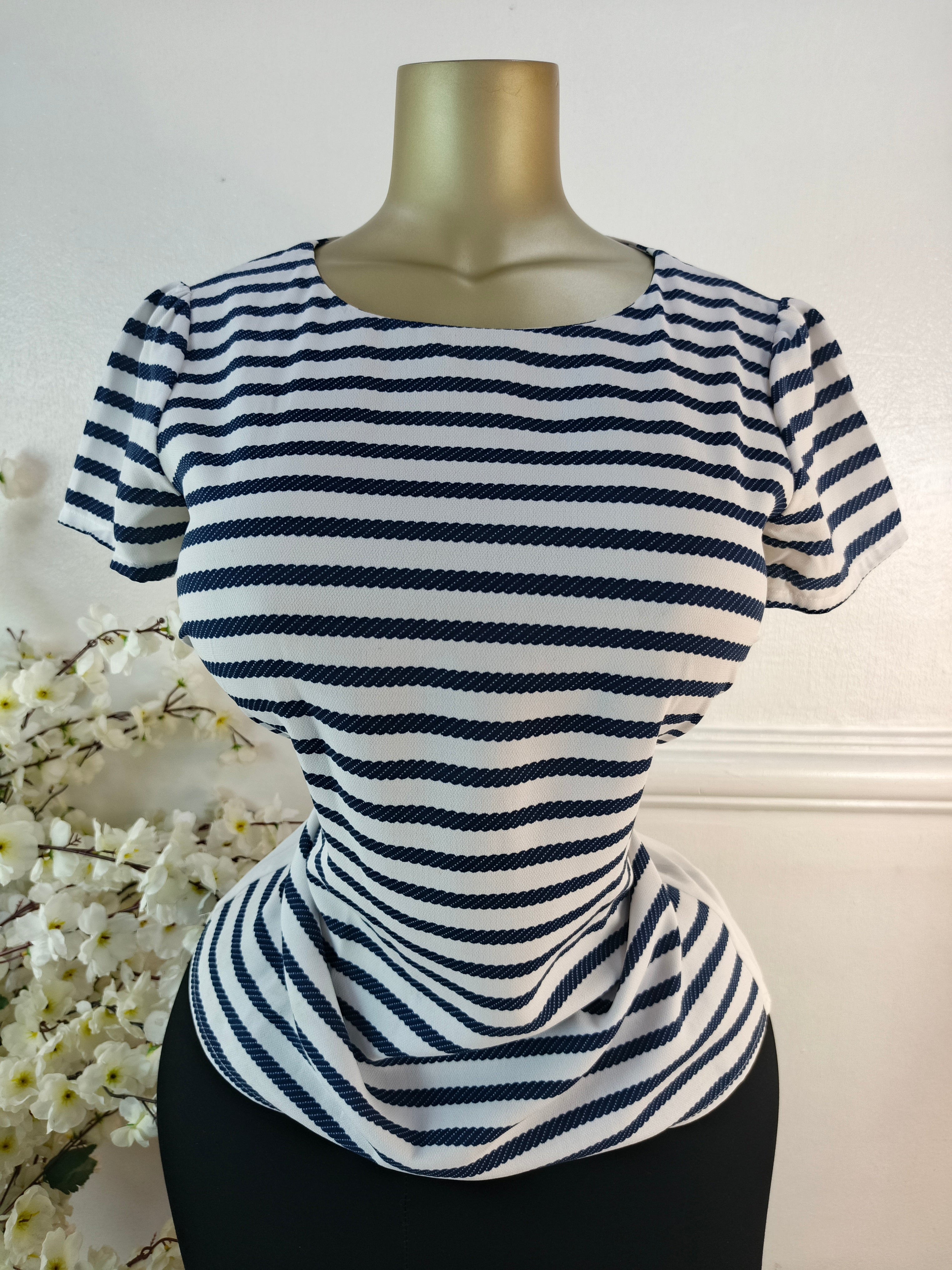 TOP UK SIZE 10