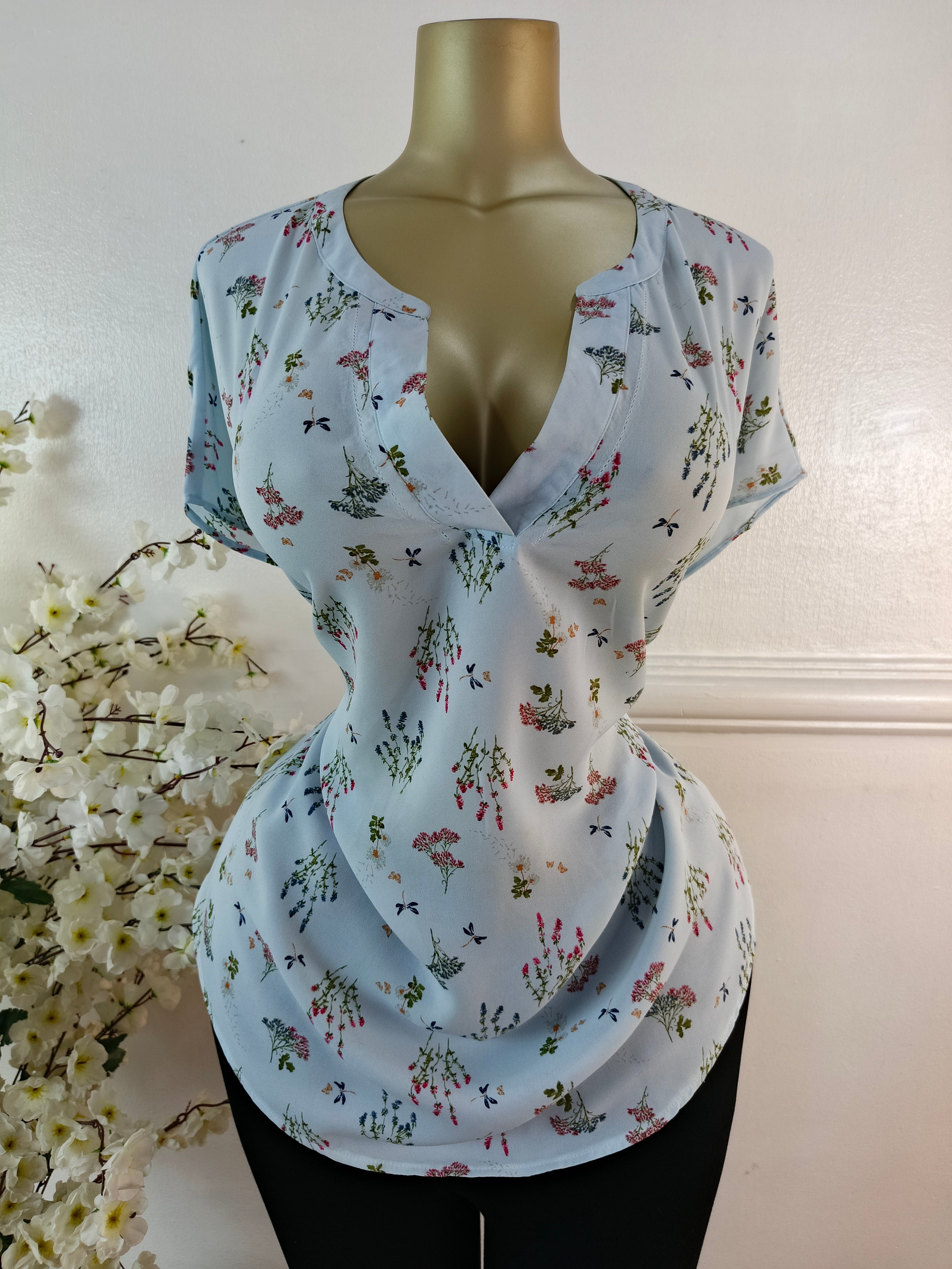 CAPSULE UK SIZE 24