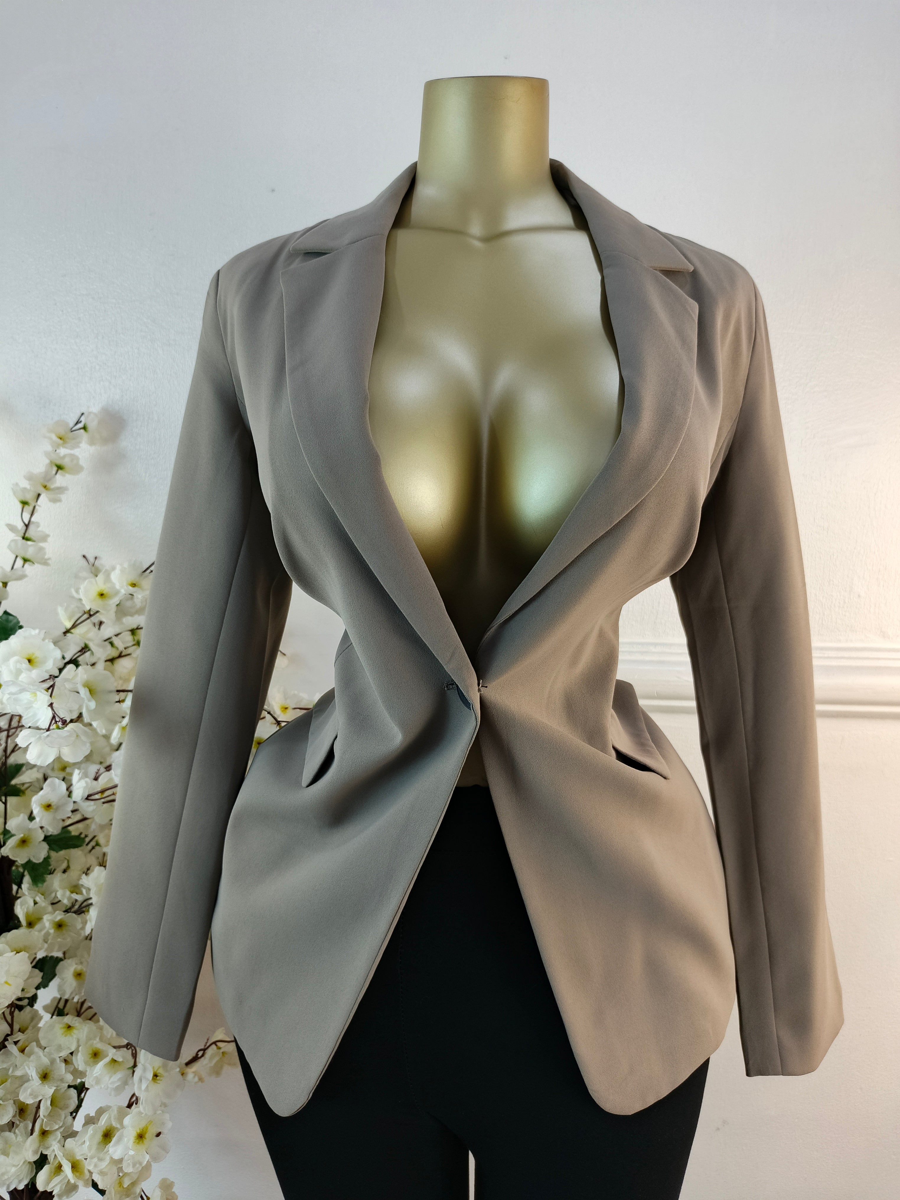 PULL & BEAR UK SIZE 10 [LENGTH 29 INCHES]