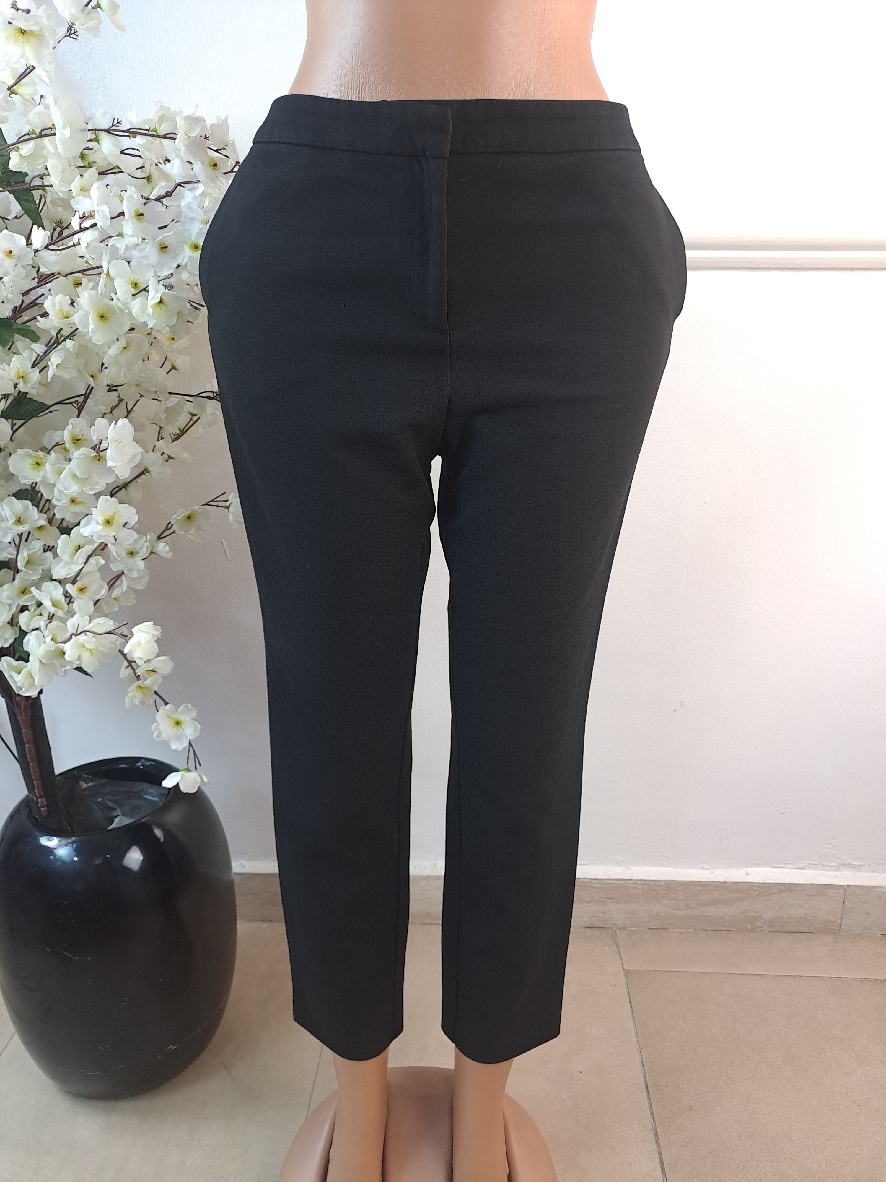 AUTOGRAPH UK SIZE 14 [LENGTH 38 INCHES]