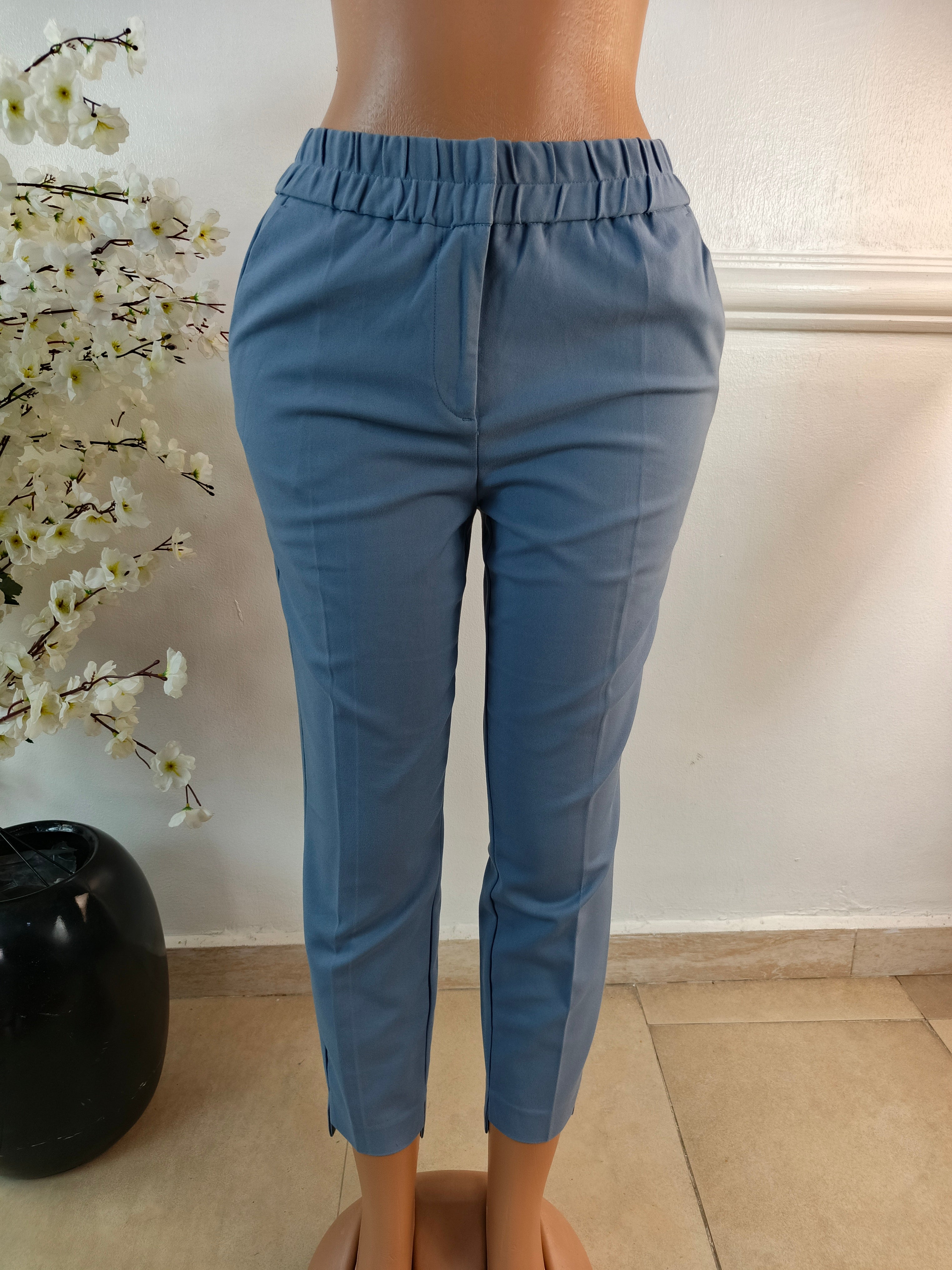 RESERVED UK SIZE 16 [LENGTH 37 INCHES]