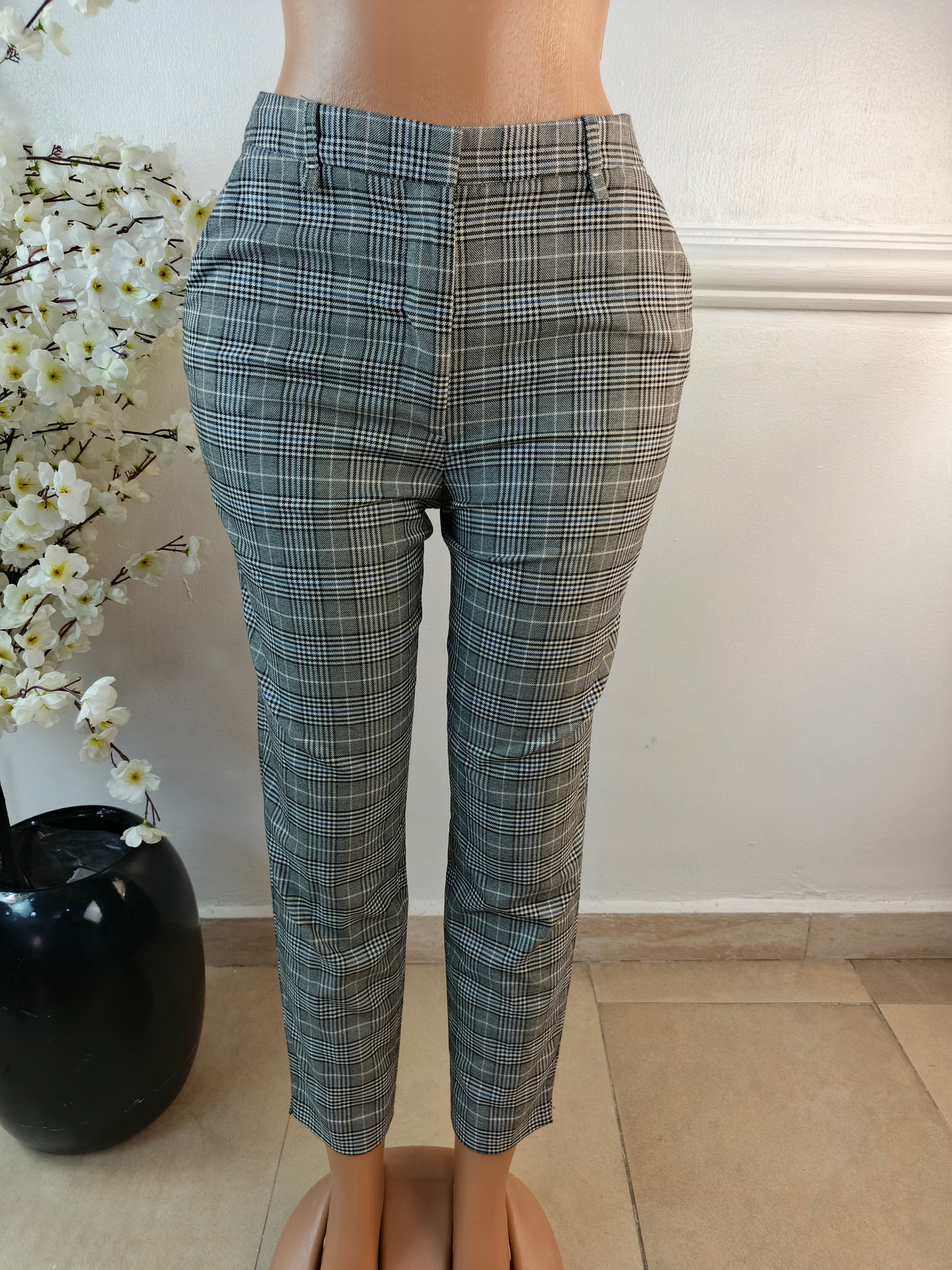 PAUL CASTELLOES UK SIZE 12 [LENGTH 38 INCHES]