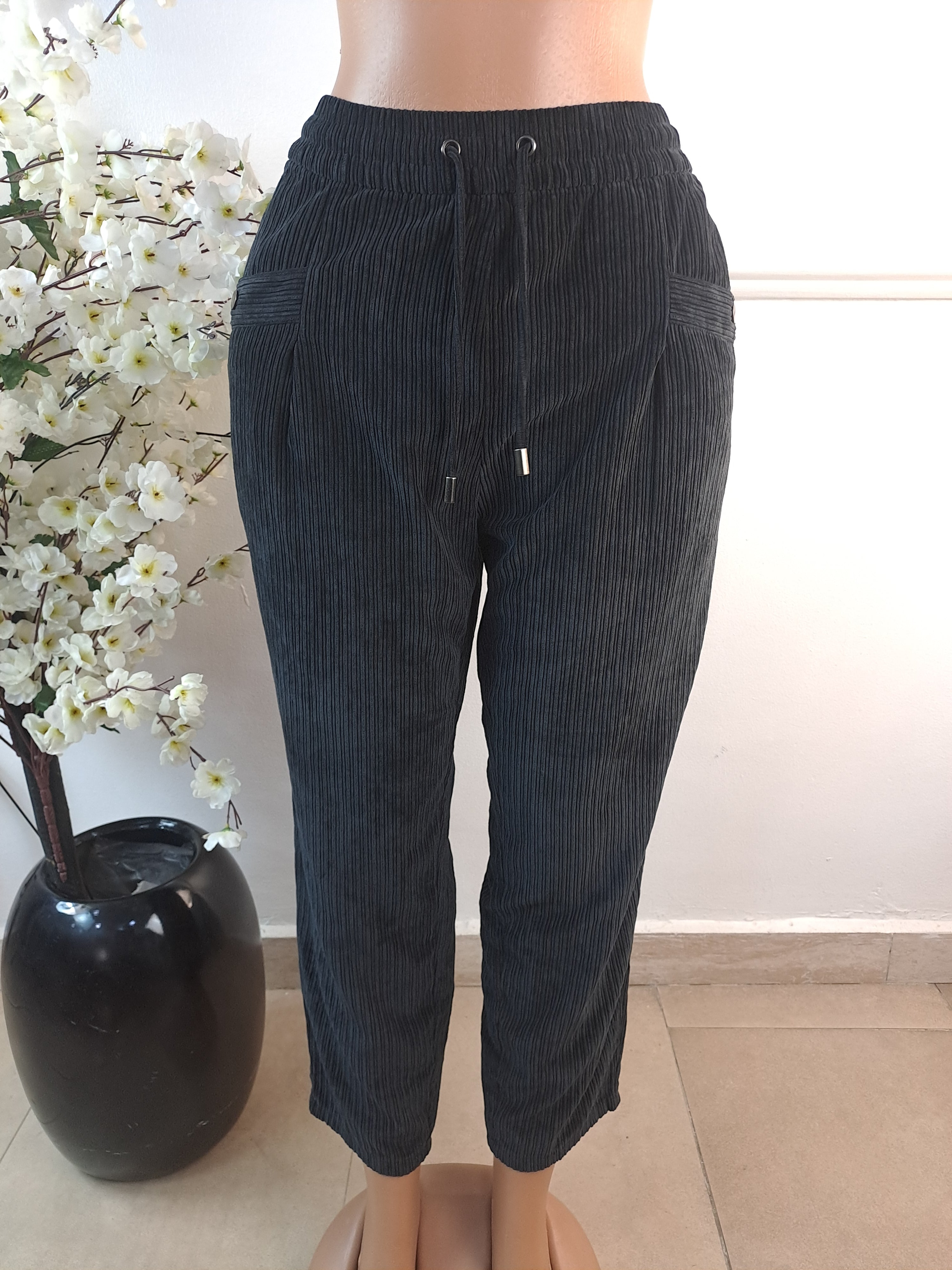 NEXT UK SIZE 16 [LENGTH 40 INCHES]