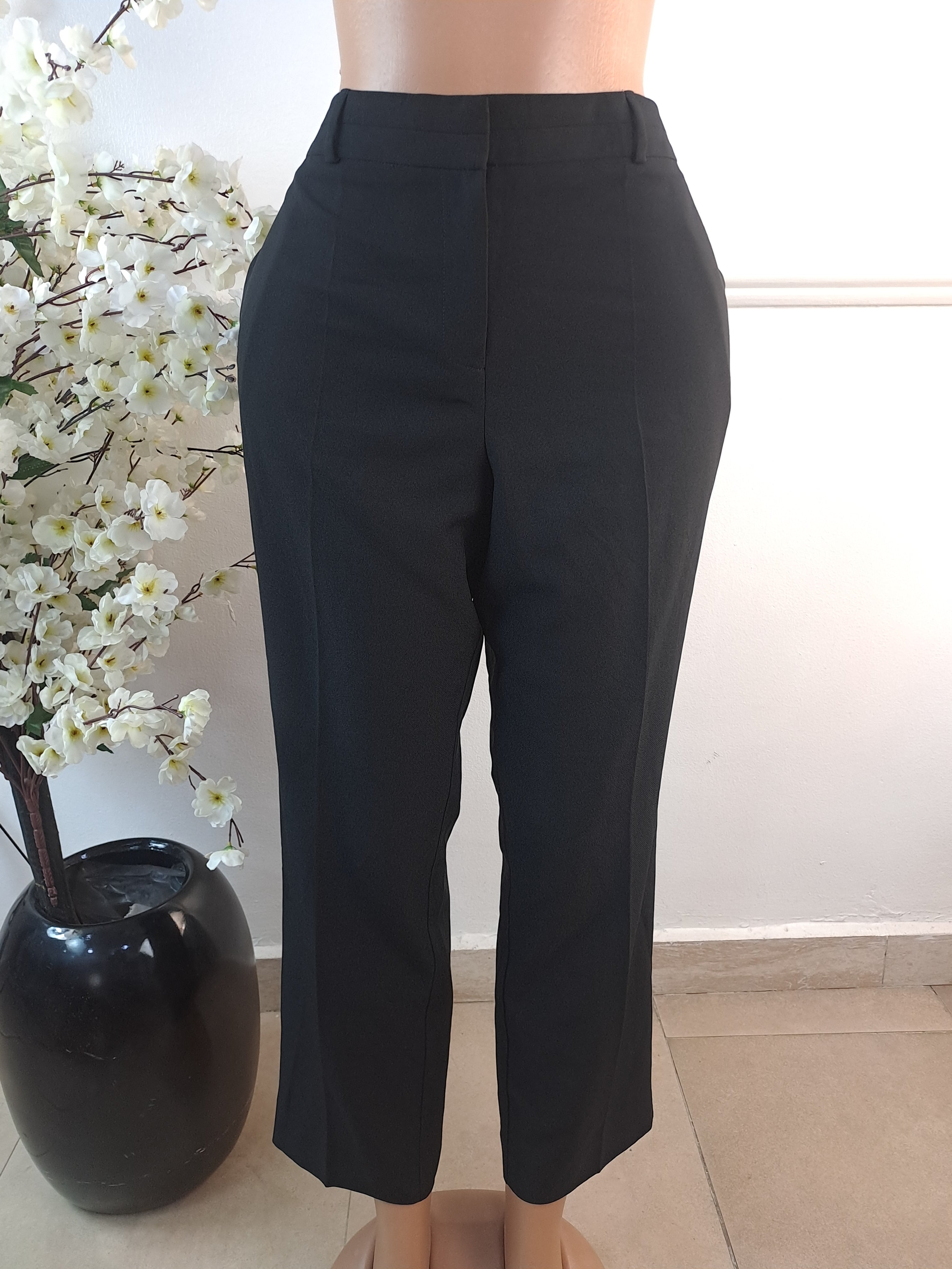 DUNNES UK SIZE 16 [LENGTH 38 INCHES]
