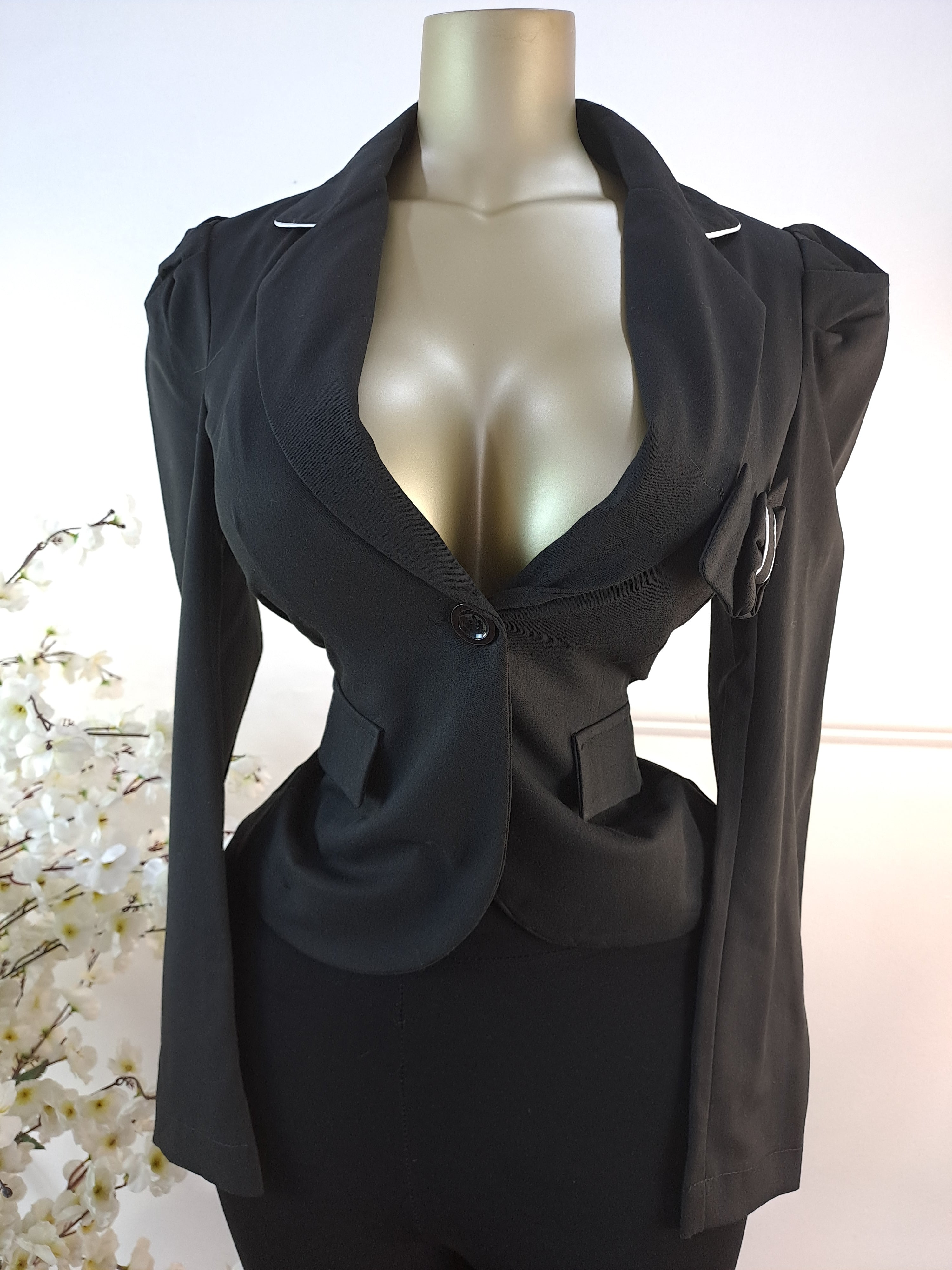 BLAZER UK SIZE 6 [LENGTH 24 INCHES]