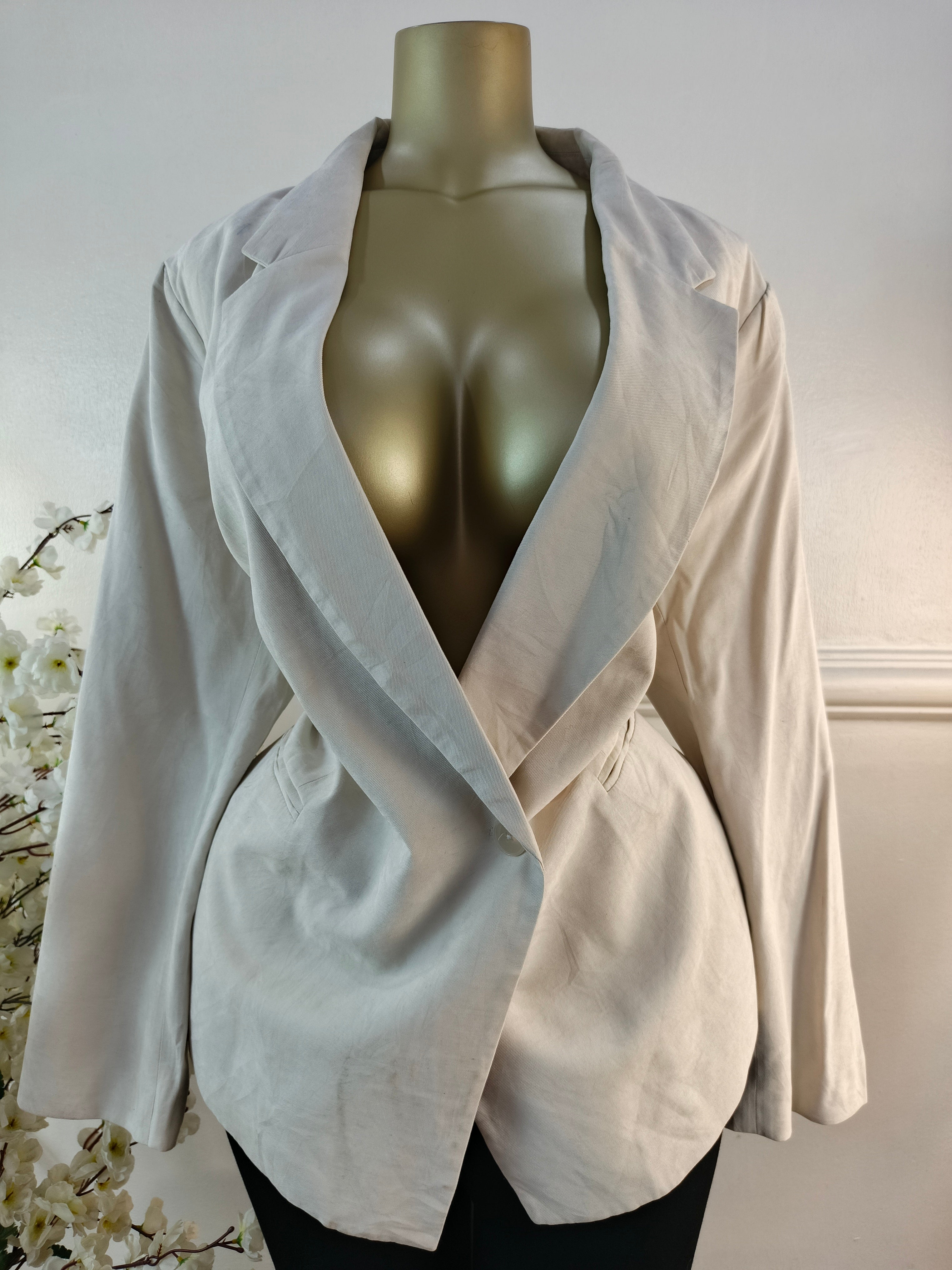 H&M UK SIZE 20 [LENGTH 32 INCHES]