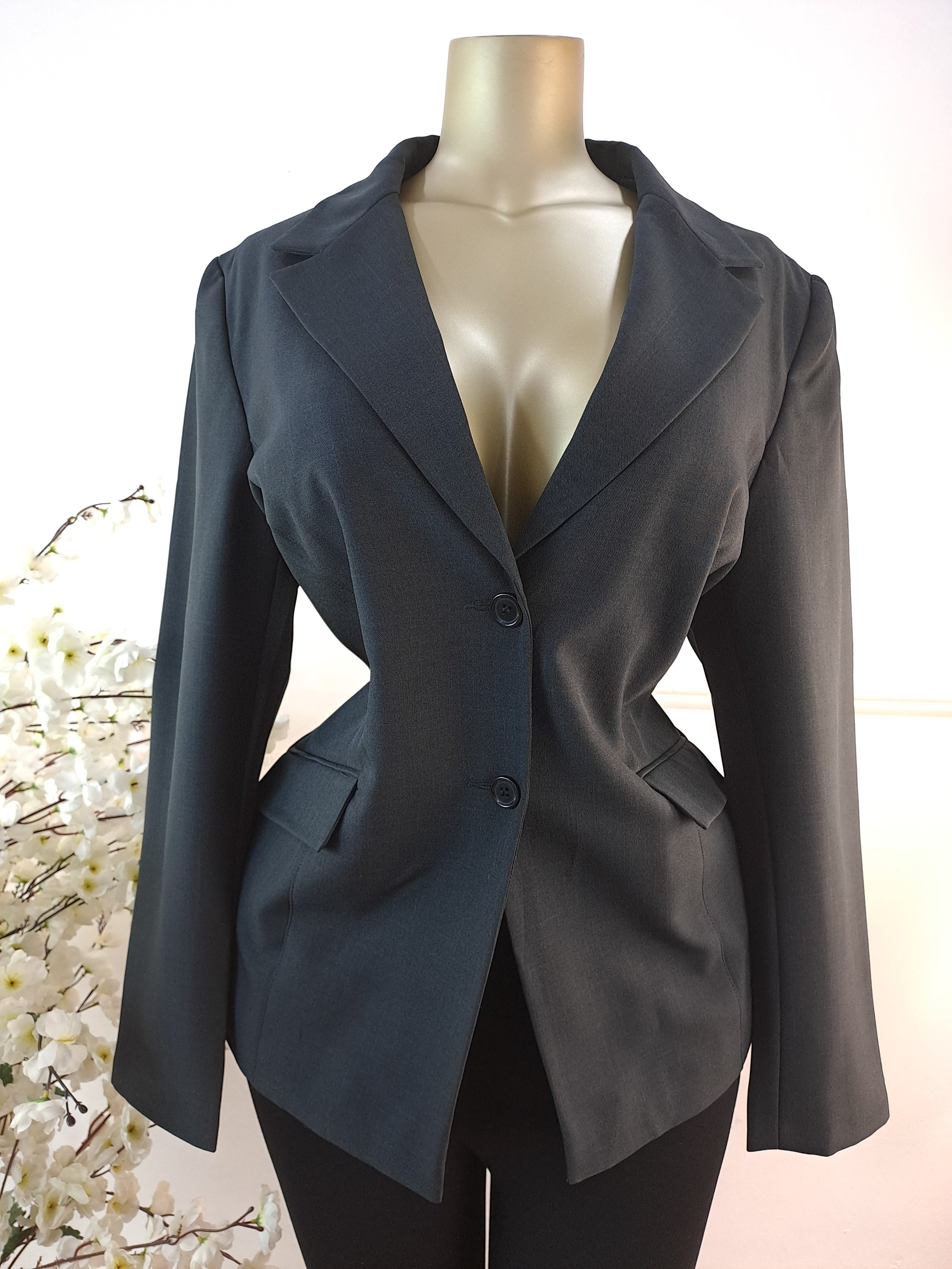 BLAZER UK SIZE 18 [LENGTH 30 INCHES]