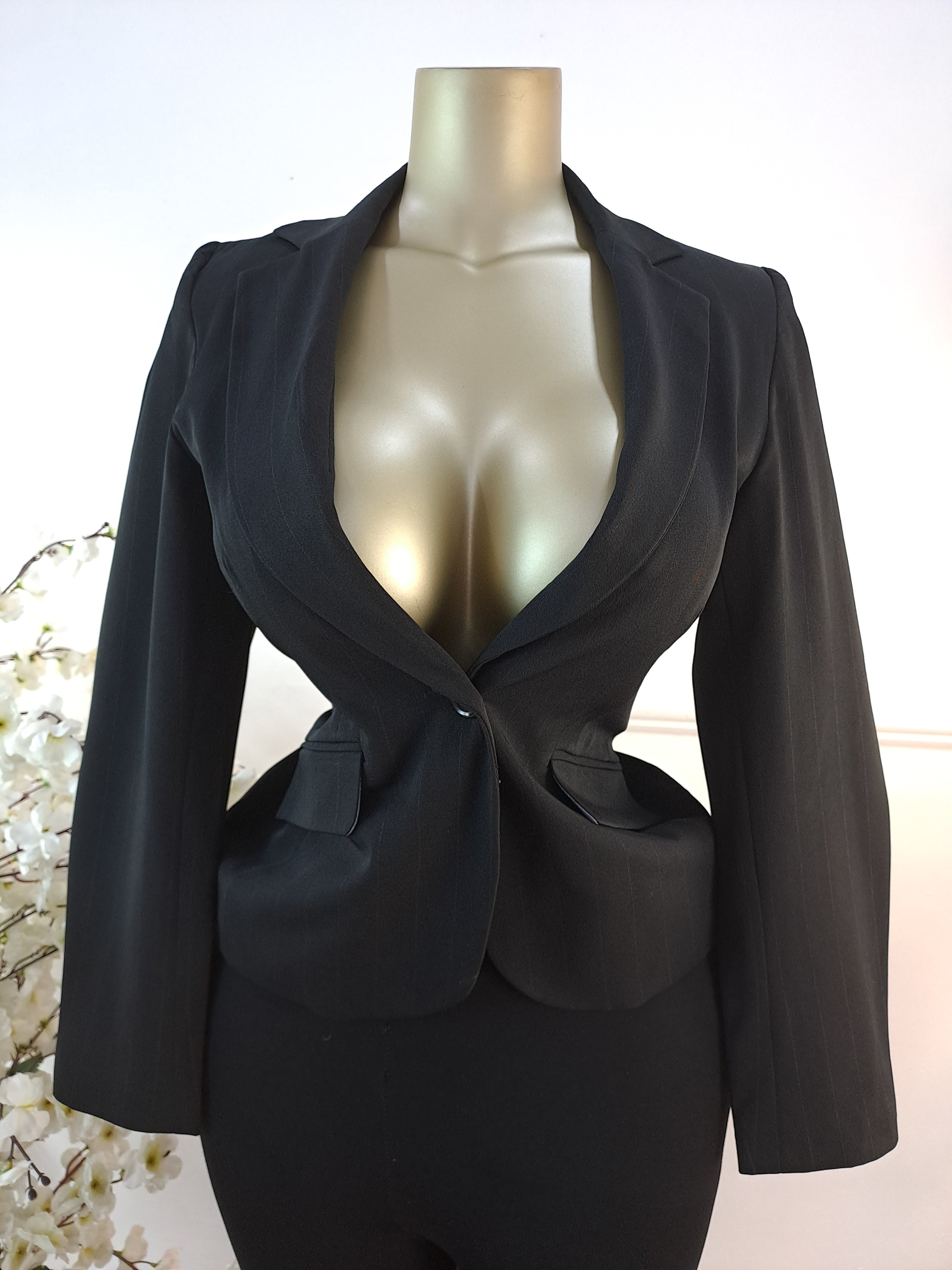 BLAZER UK SIZE 6 [LENGTH 24 INCHES]