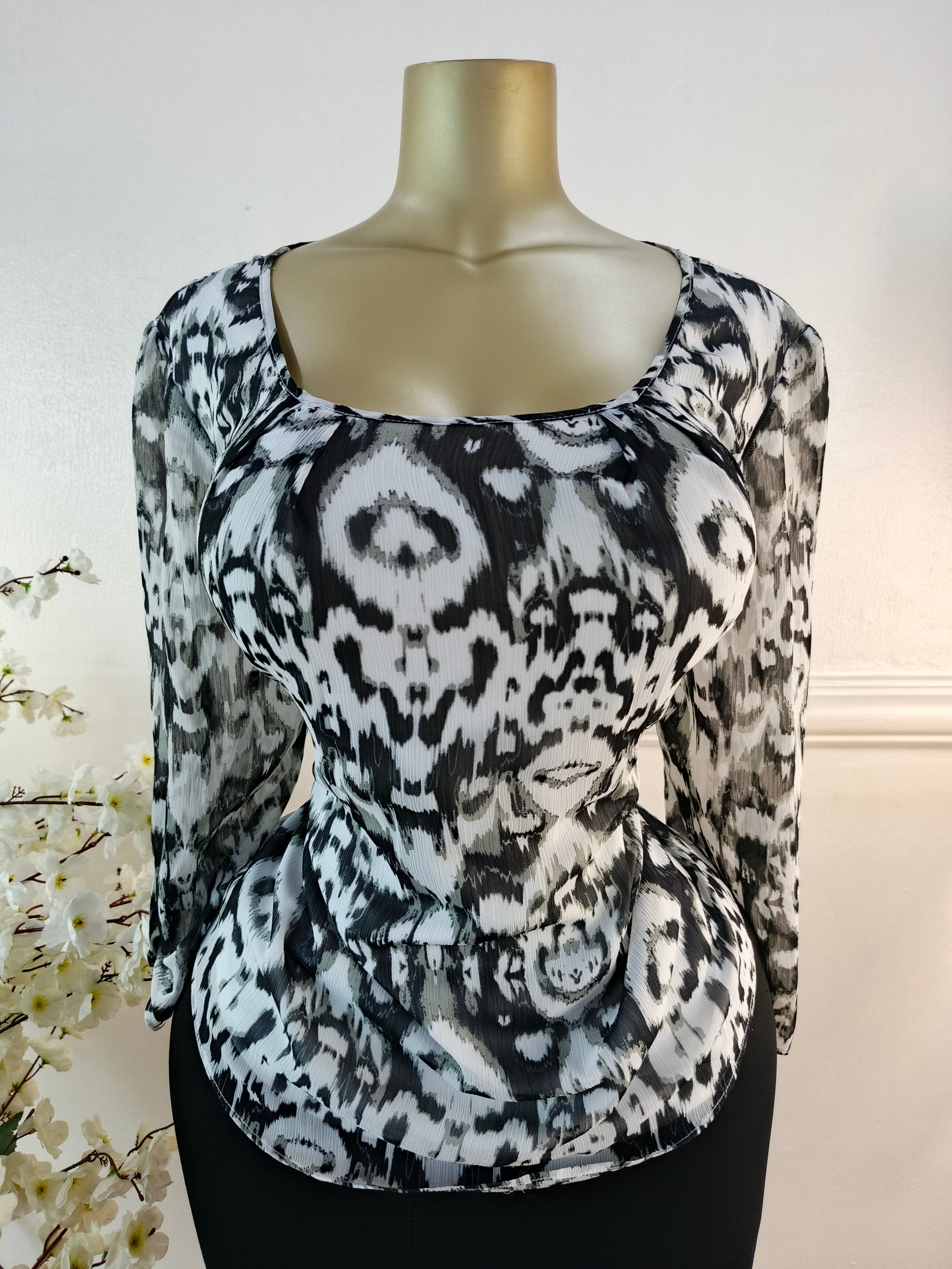 SIONI UK SIZE 16