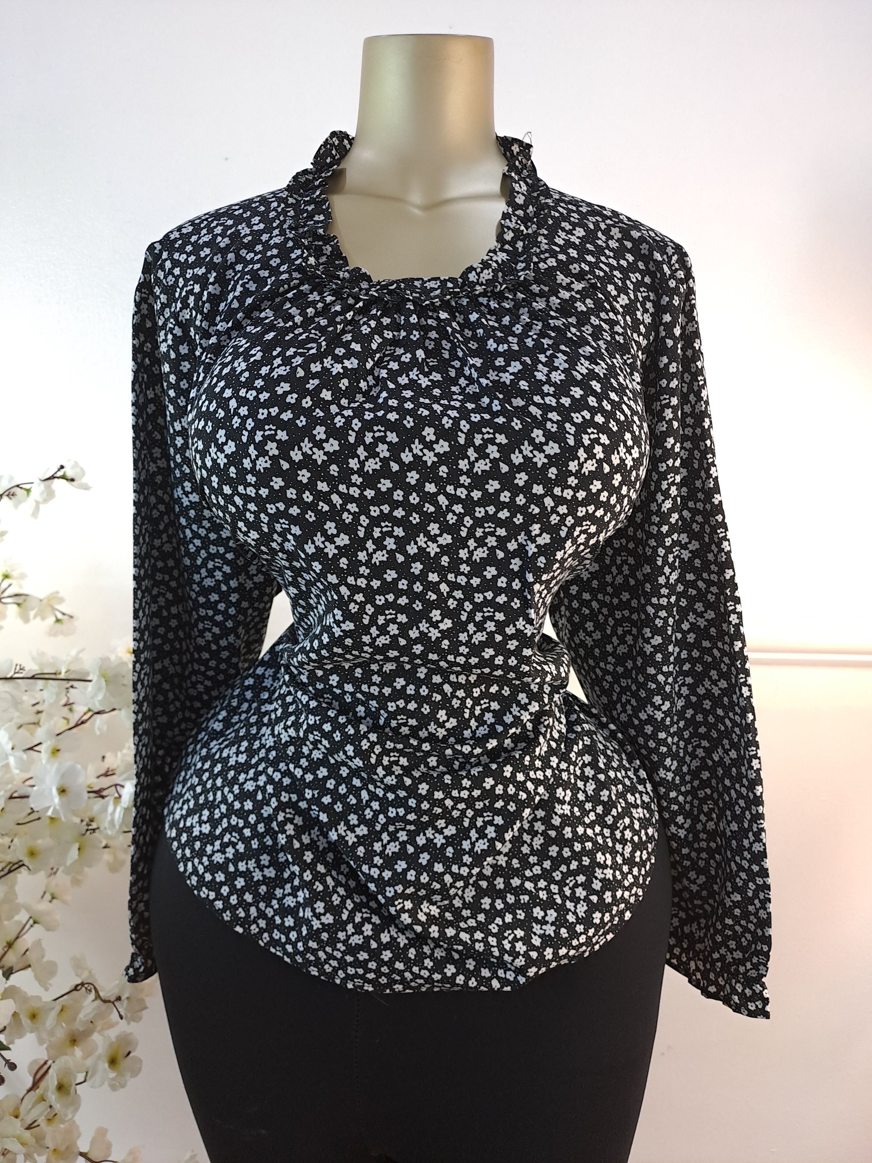 DUNNES UK SIZE 22