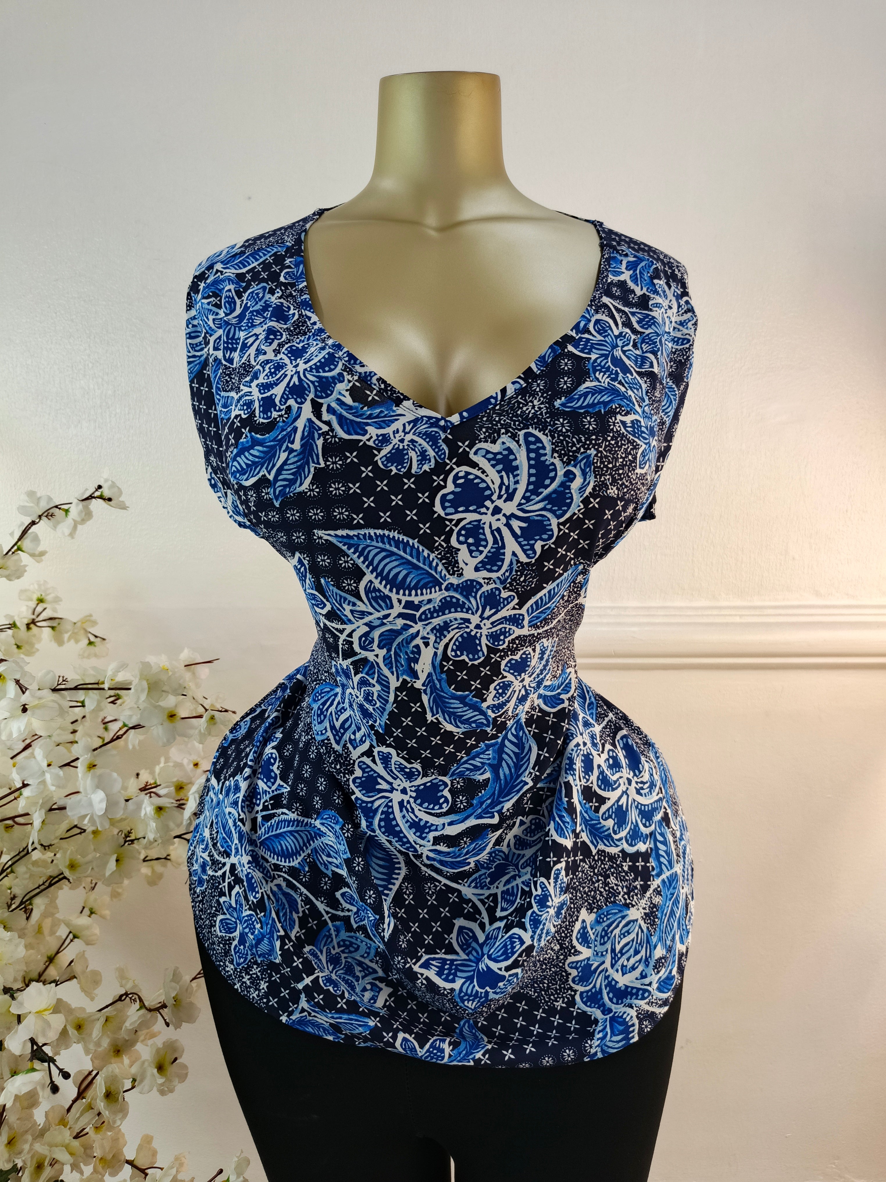 TOP UK SIZE 18