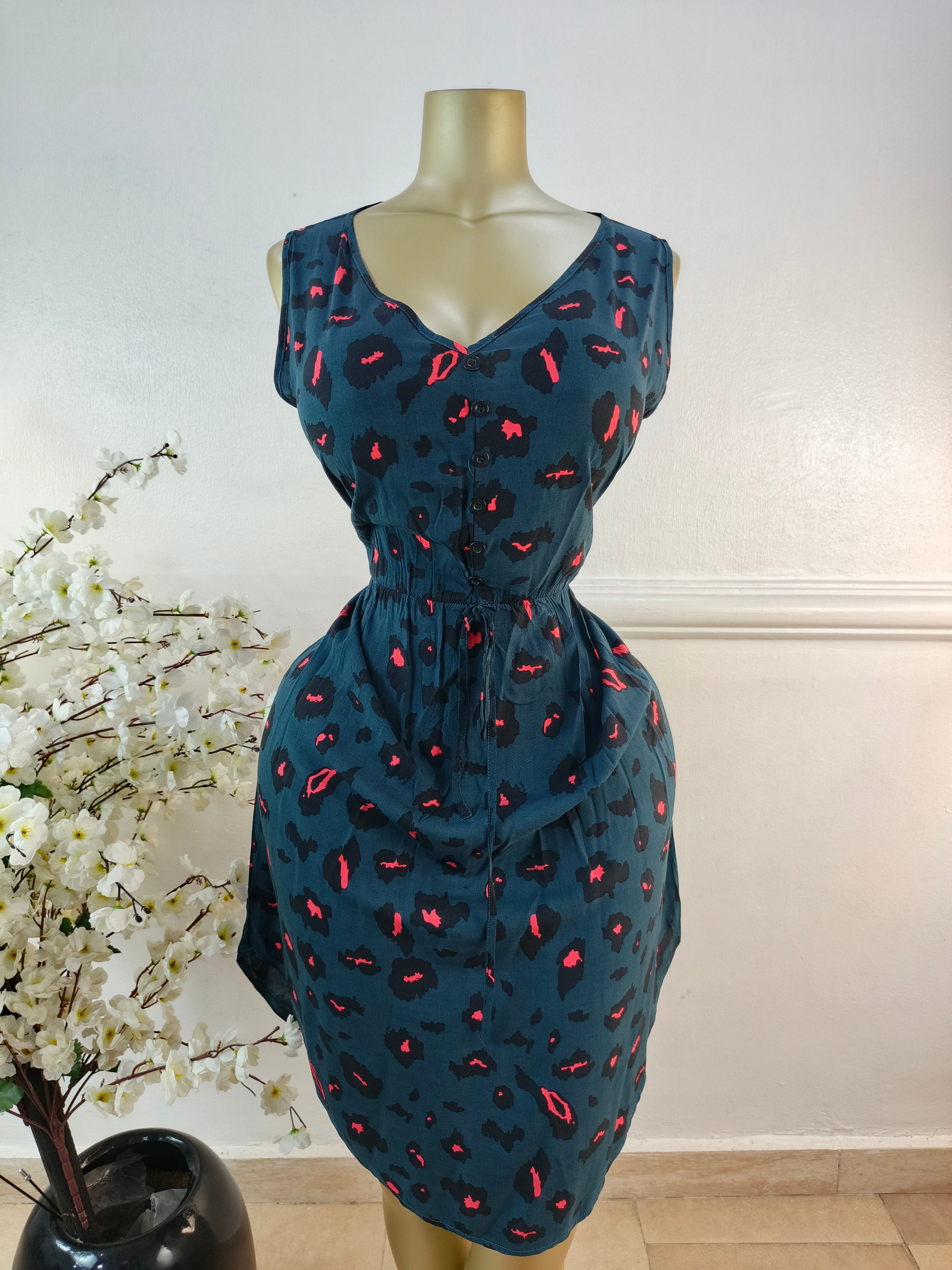 DRESS UK SIZE 14 [LENGTH 45 INCHES]