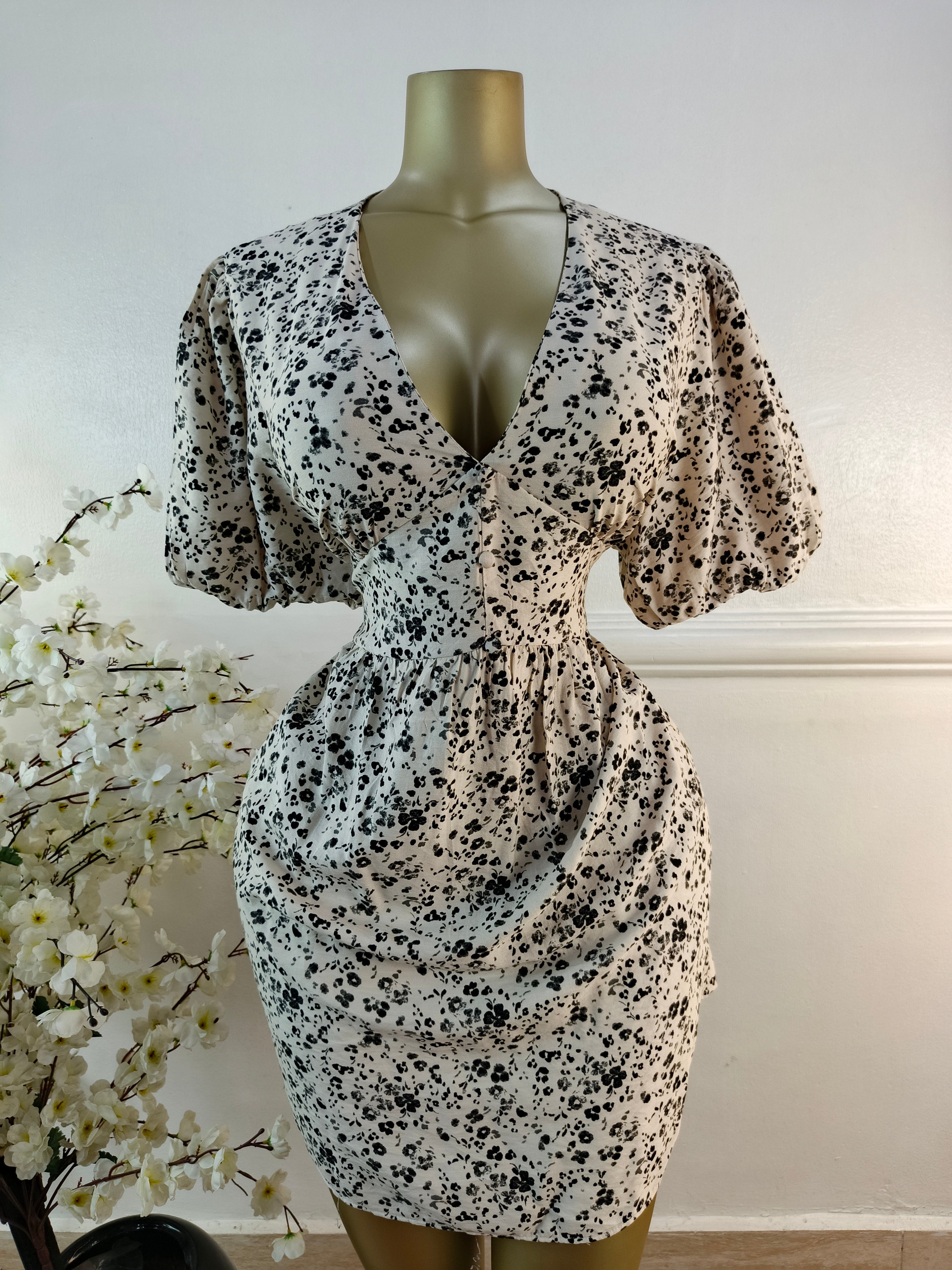 PRIMARK UK SIZE 18 [LENGTH 37 INCHES]