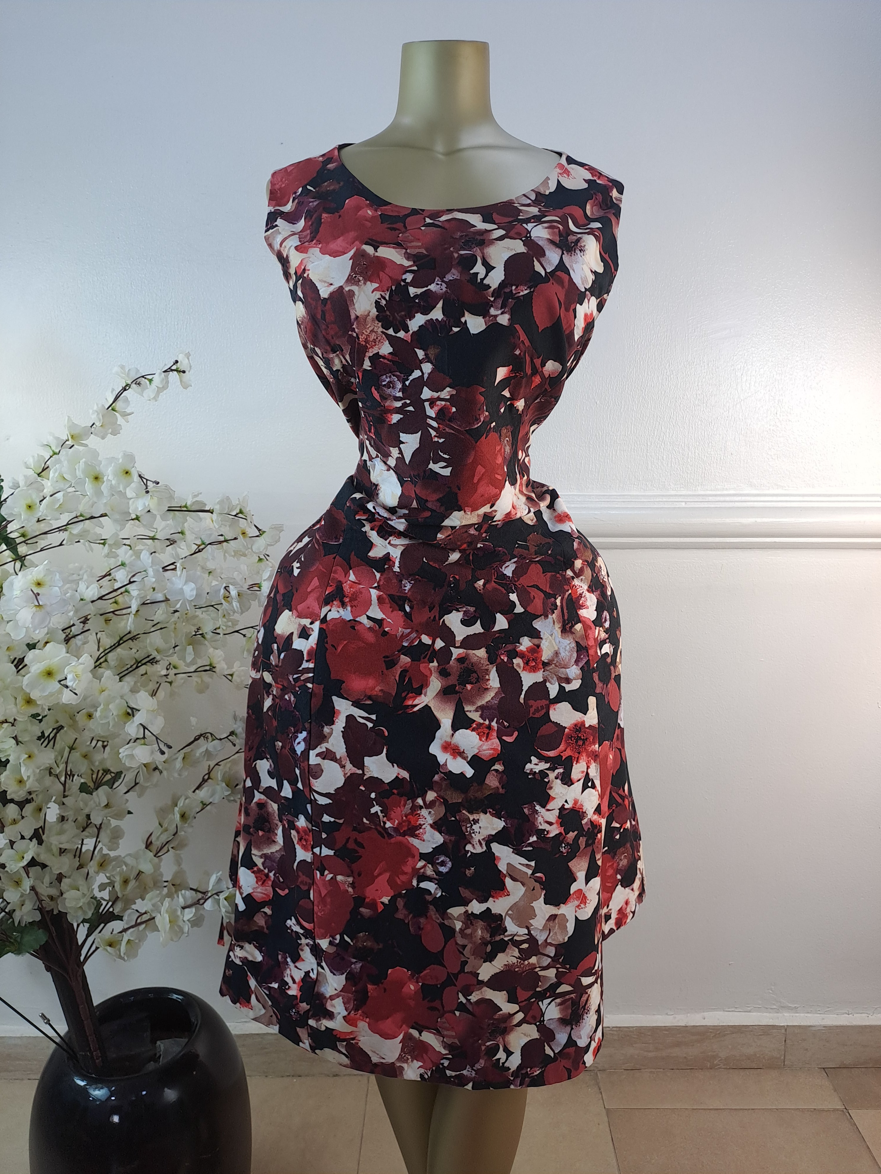 LONG TALL SALLY UK SIZE 16 [LENGTH 44 INCHES]