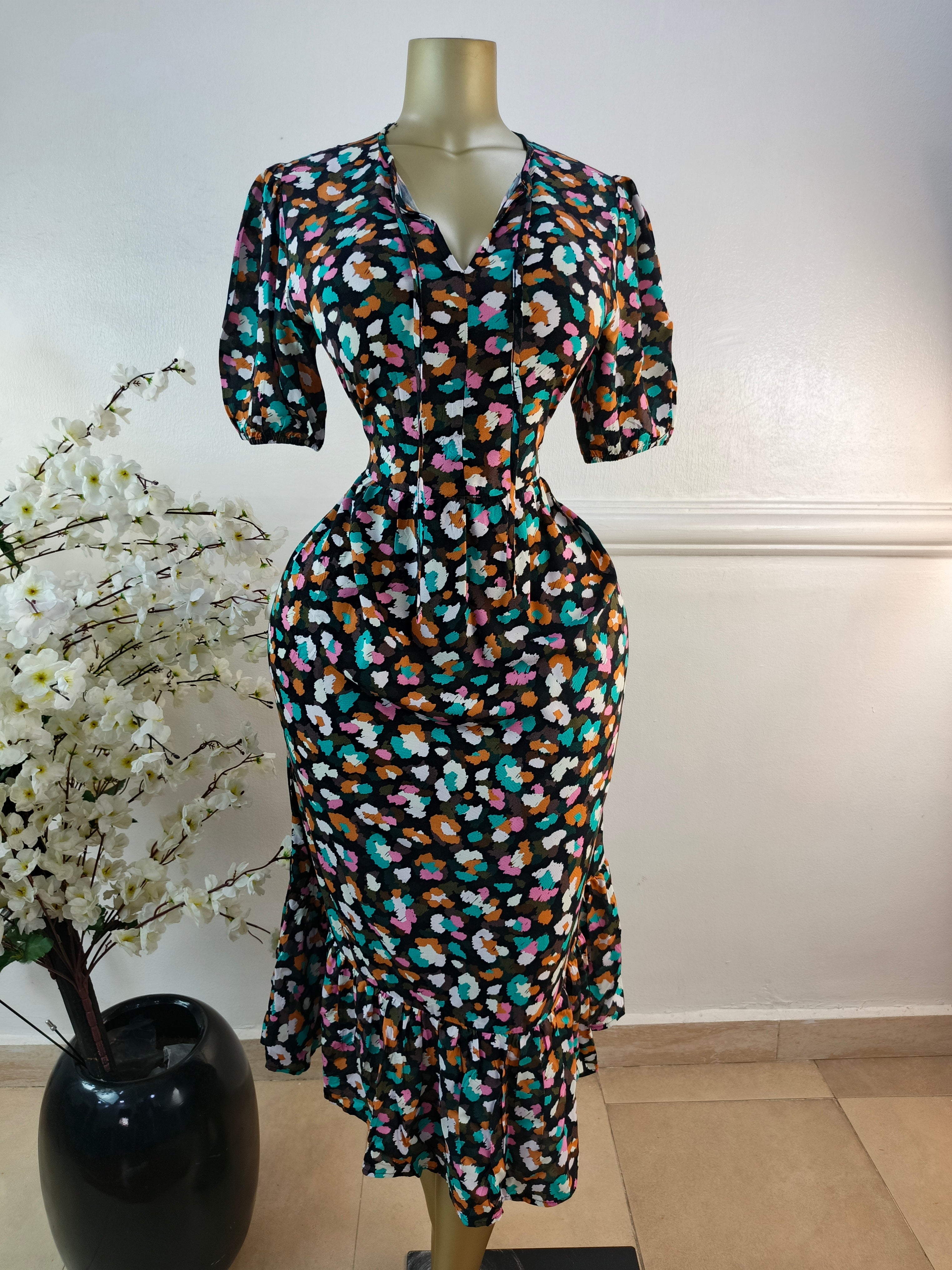 ROWEN AVENUE UK SIZE 10 [LENGTH 52 INCHES]