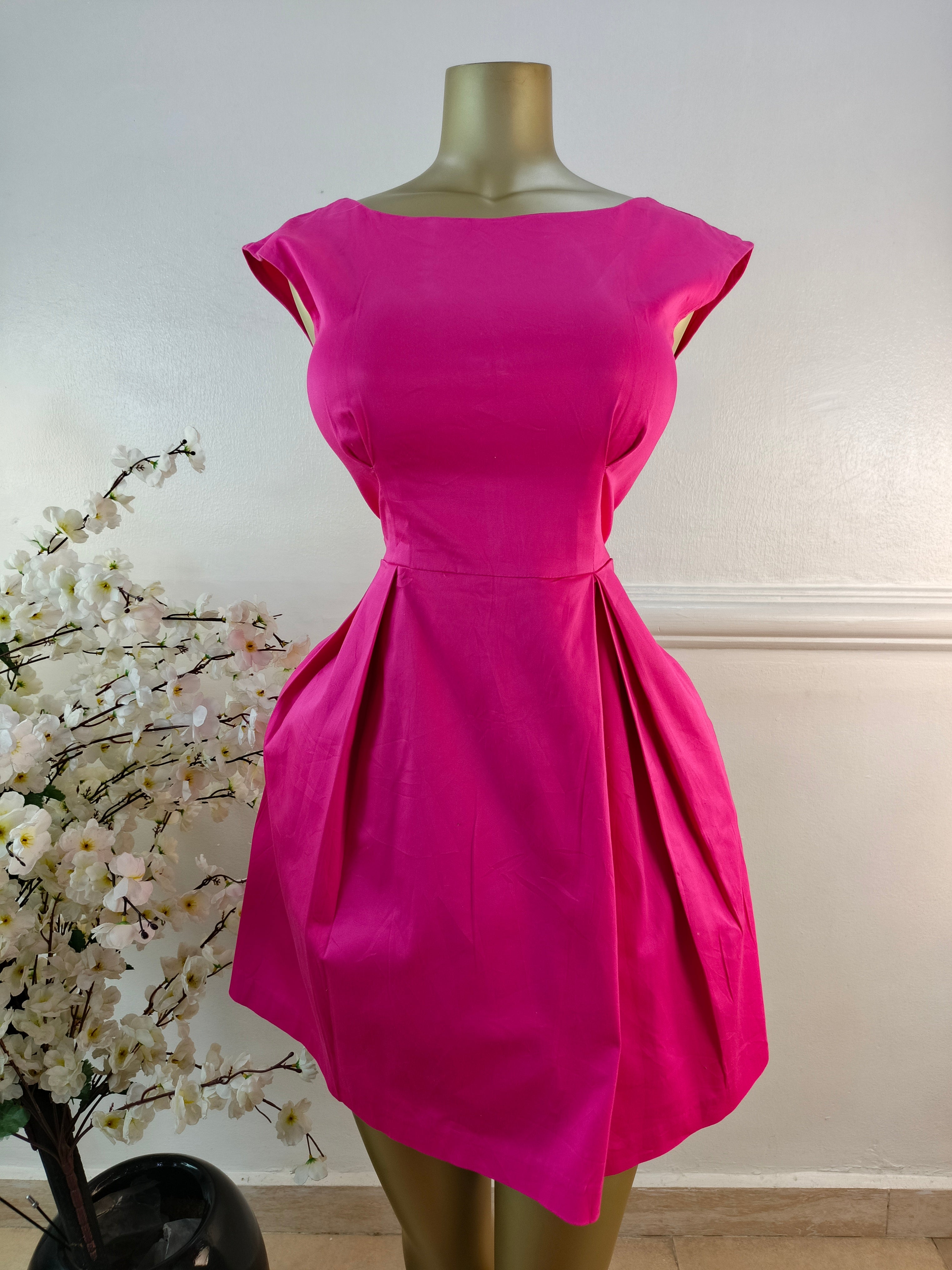 DRESS UK SIZE 6 [LENGTH 35 INCHES]