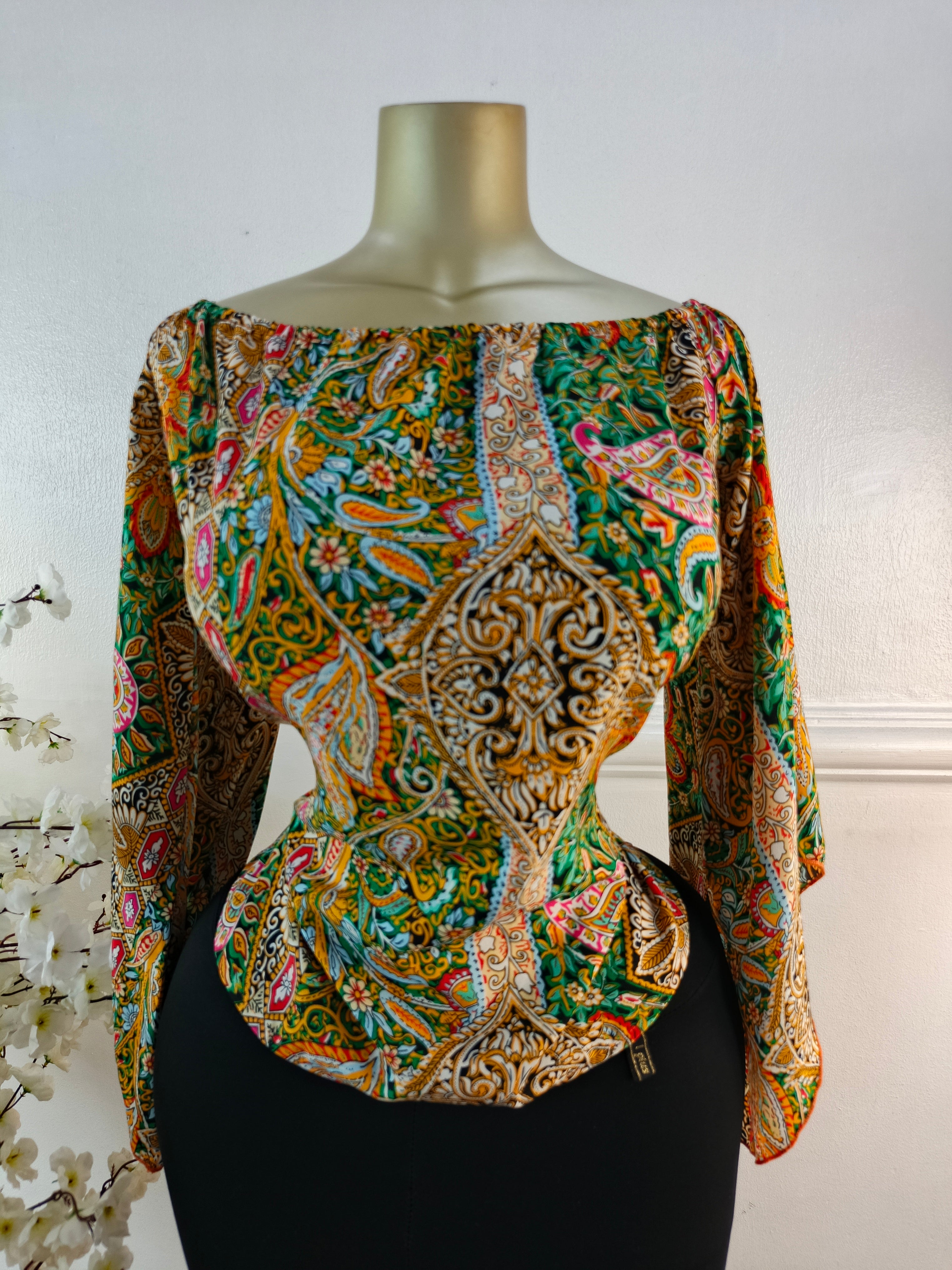 TOP UK SIZE 14