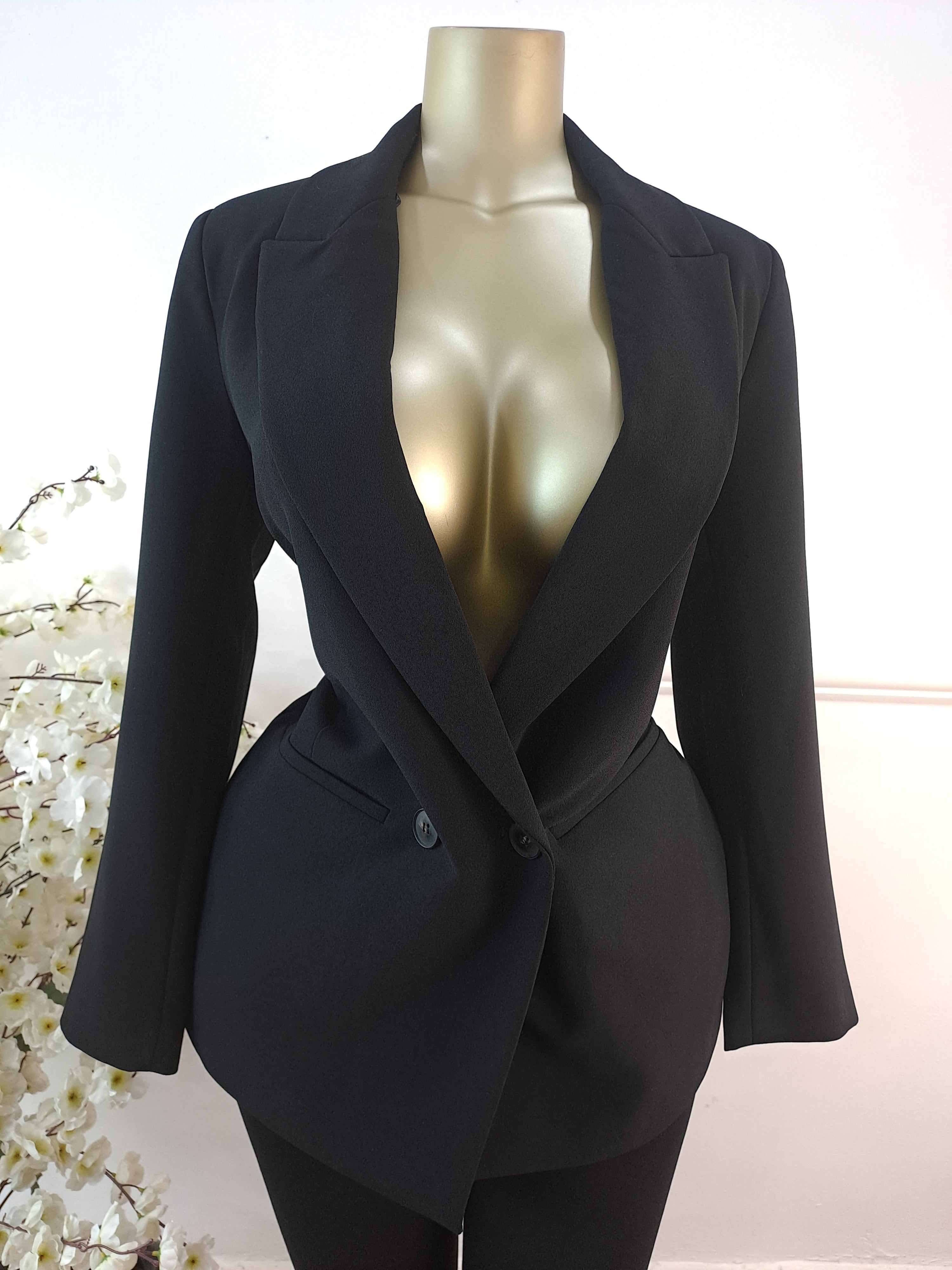 ZARA UK SIZE 12 [LENGTH 31 INCHES]