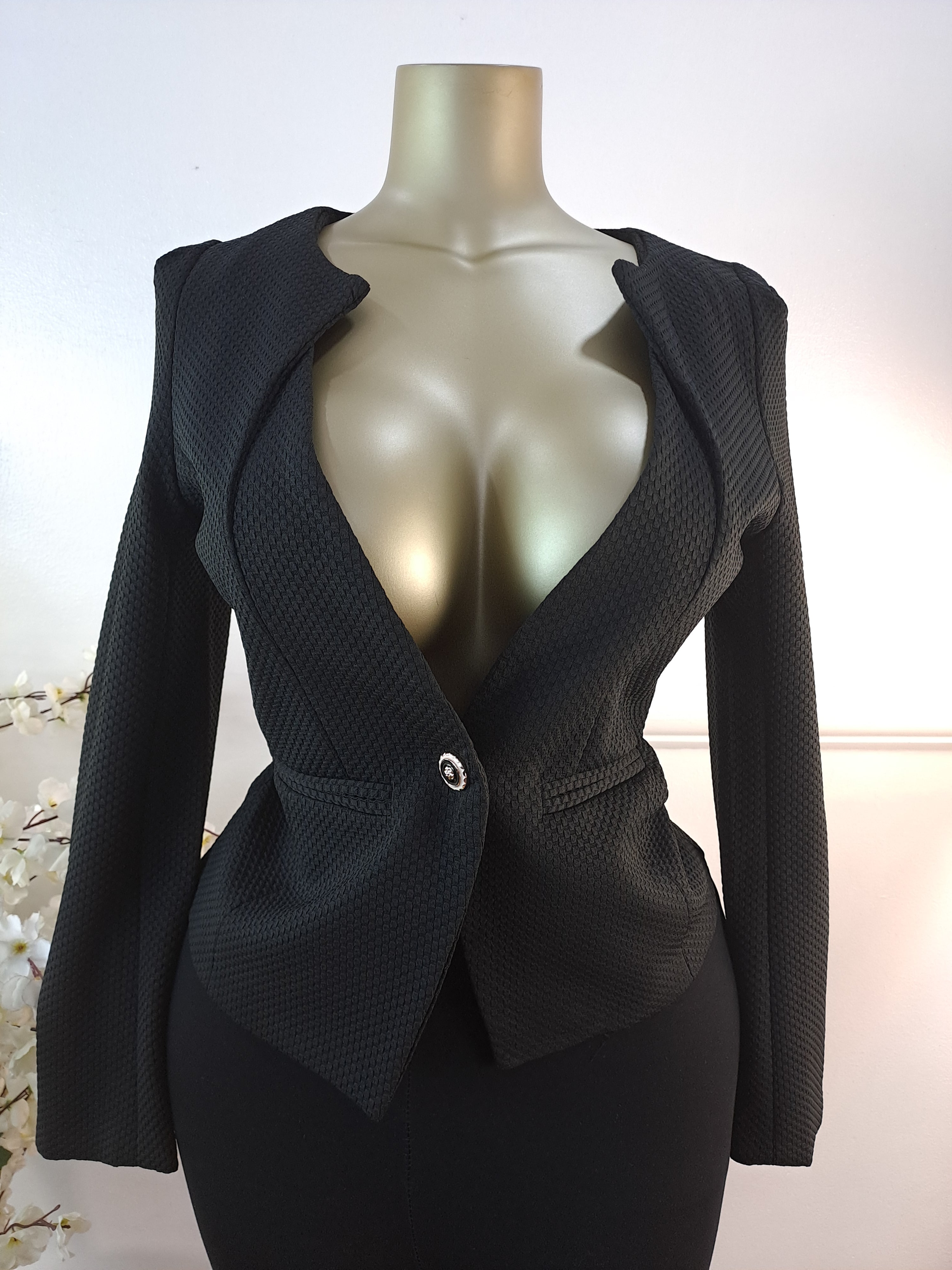 BLAZER UK SIZE 8 [LENGTH 23 INCHES]