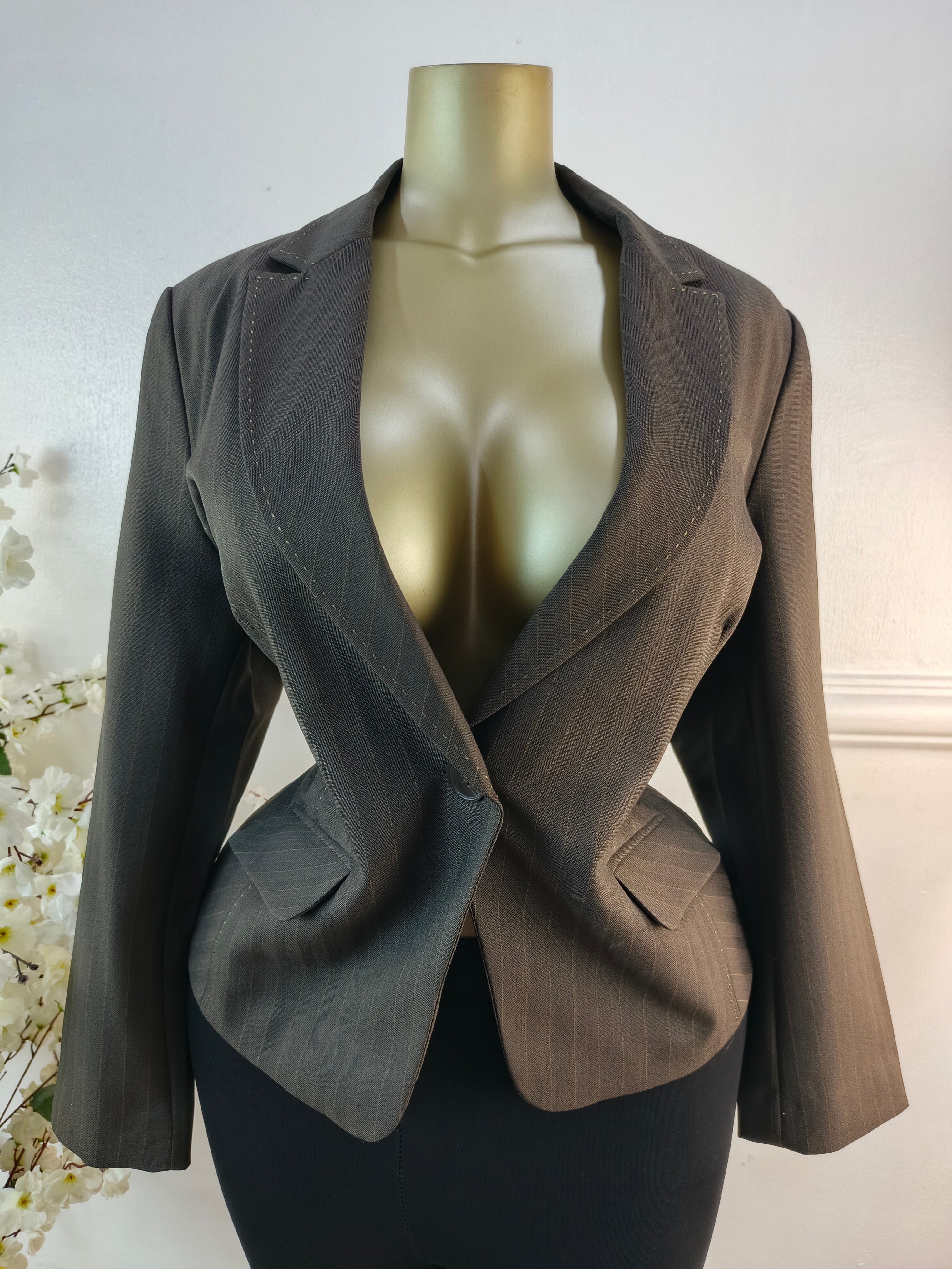 BLAZER UK SIZE 20 [LENGTH 26 INCHES]