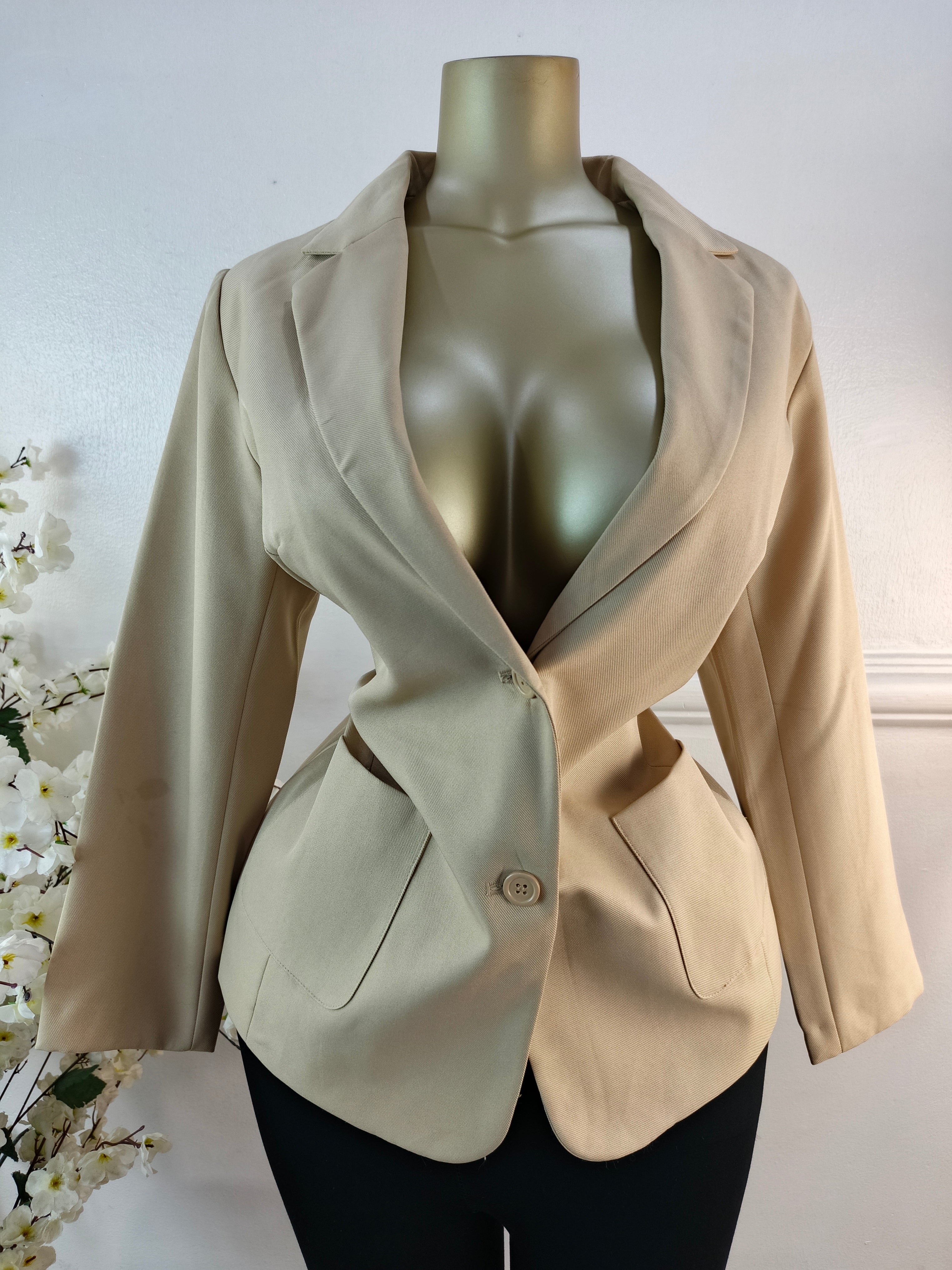 BLAZER UK SIZE 16 [LENGTH 29 INCHES]