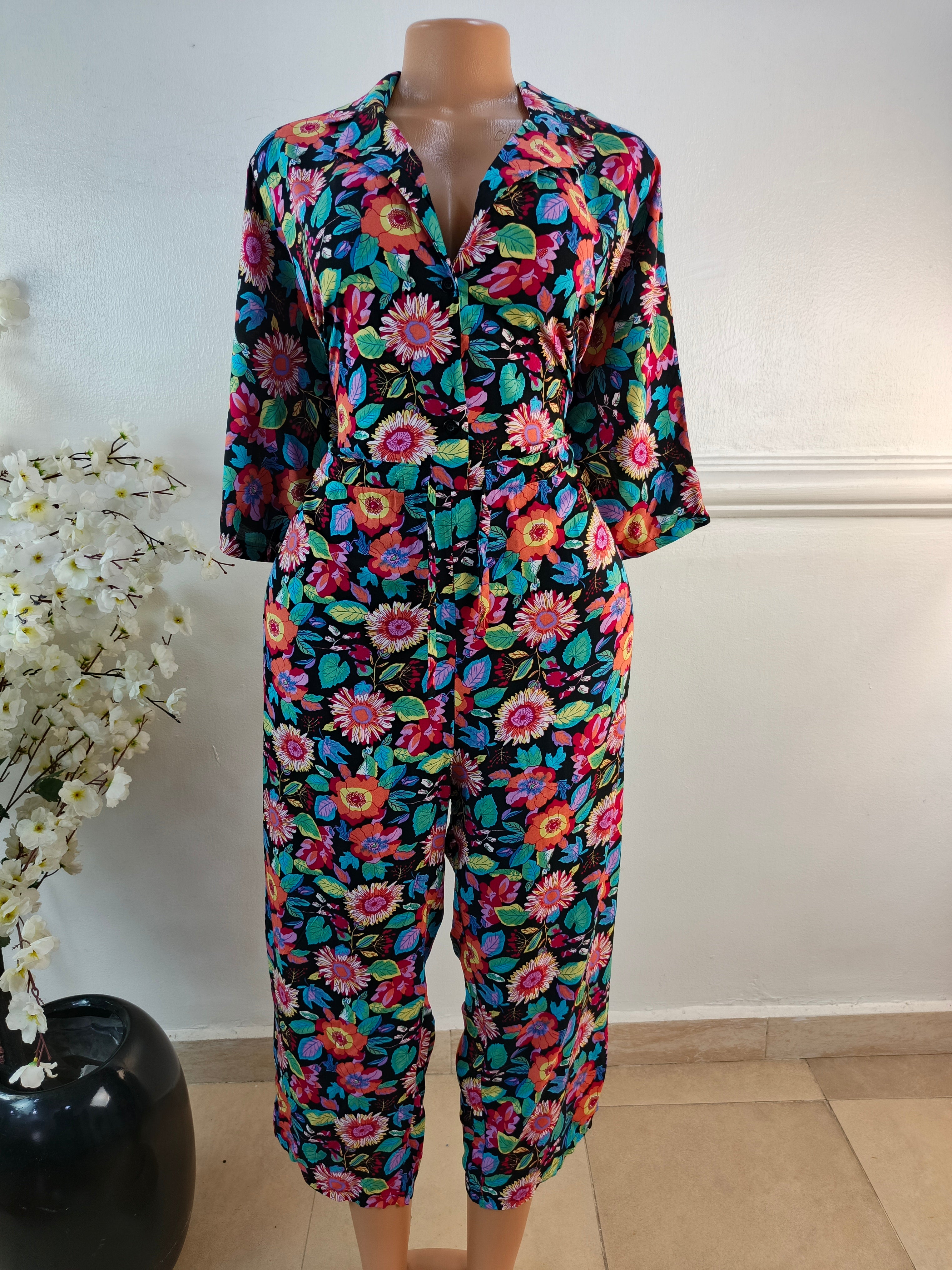 DRESS UK SIZE 22 [LENGTH 53 INCHES]