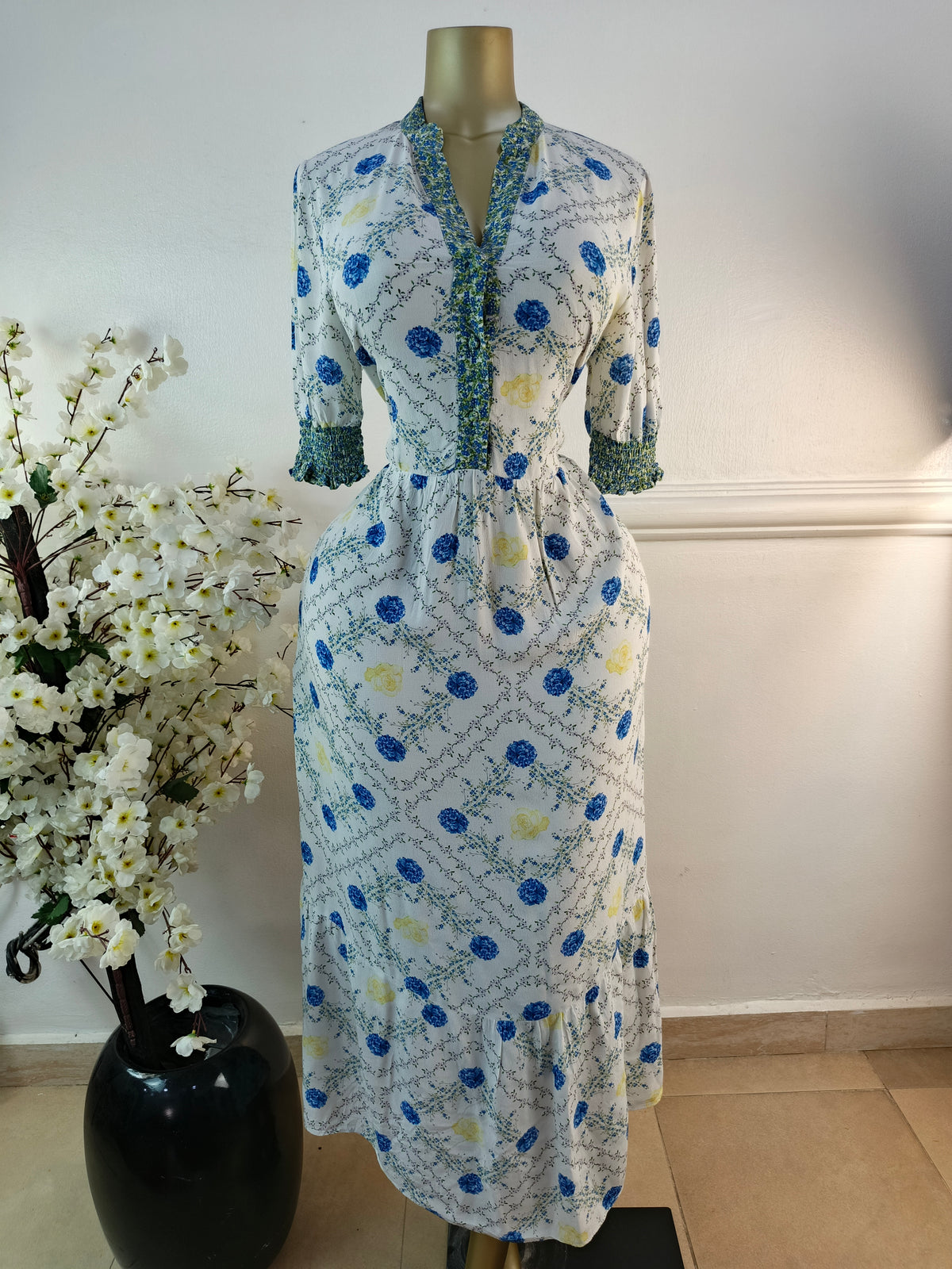 GALLERY UK SIZE 12 [LENGTH 55 INCHES]