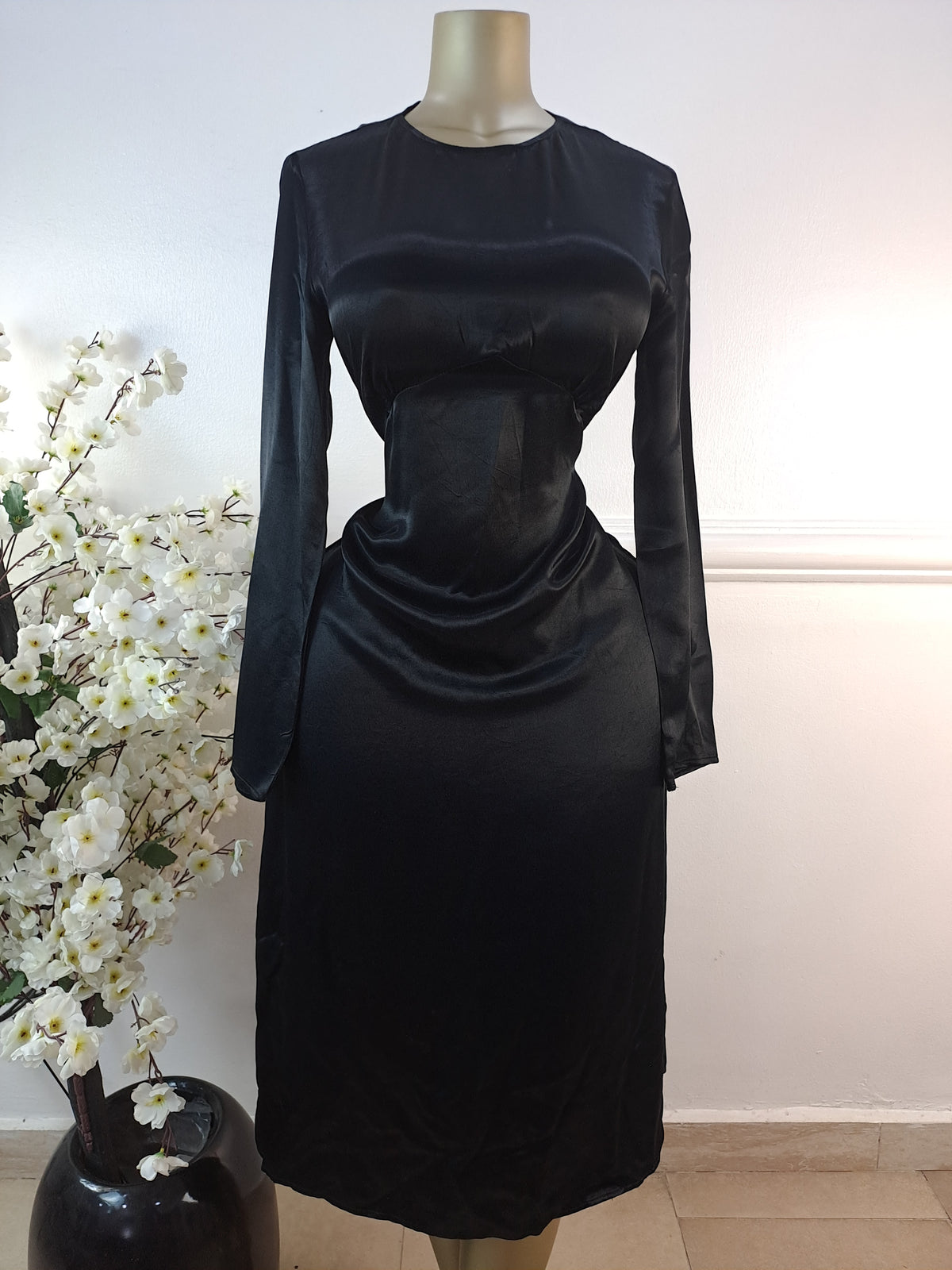 THE PRIMARK UK SIZE 10 [LENGTH 49 INCHES]