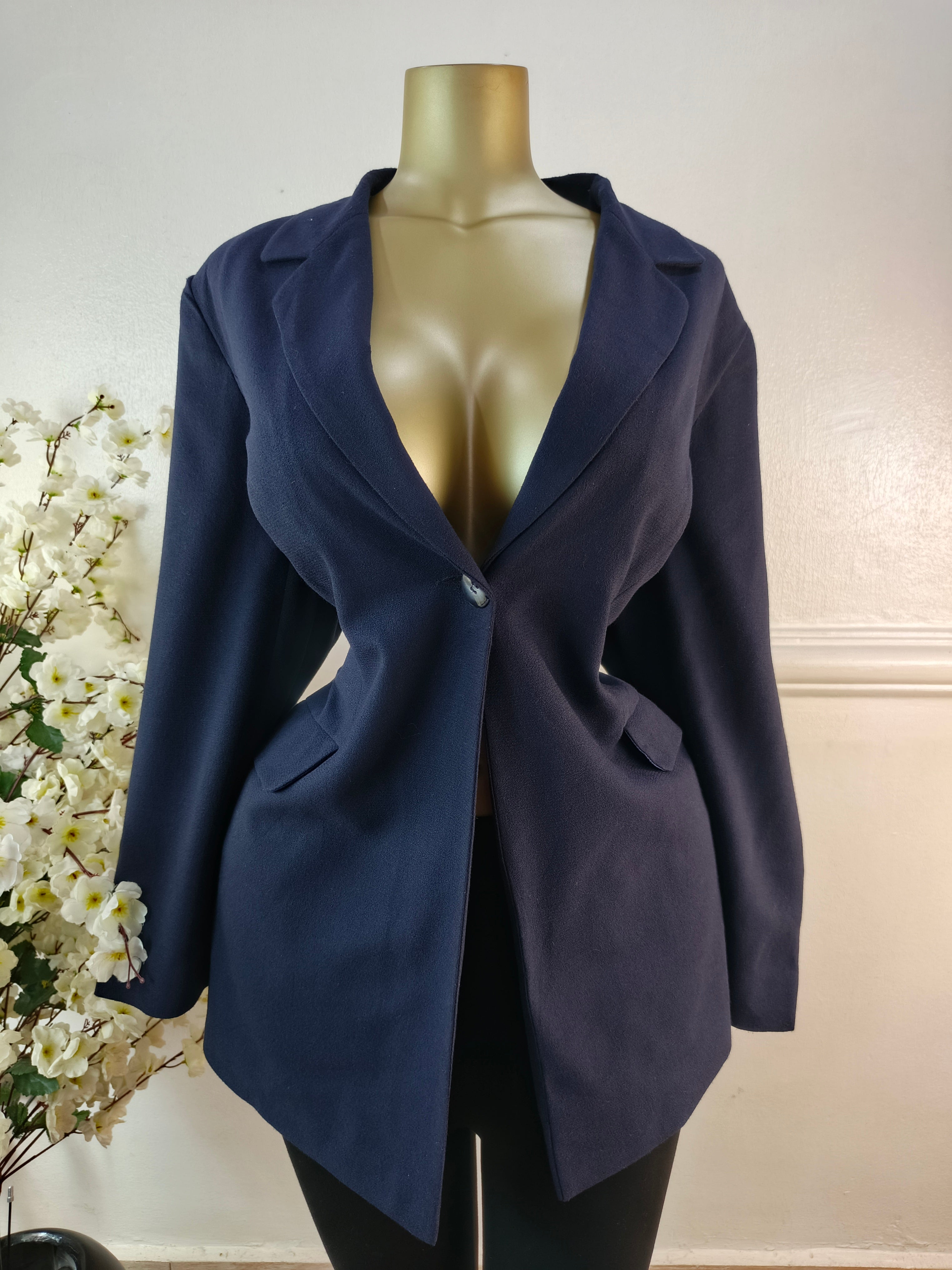 BLAZER UK SIZE 22 [LENGTH 33 INCHES]