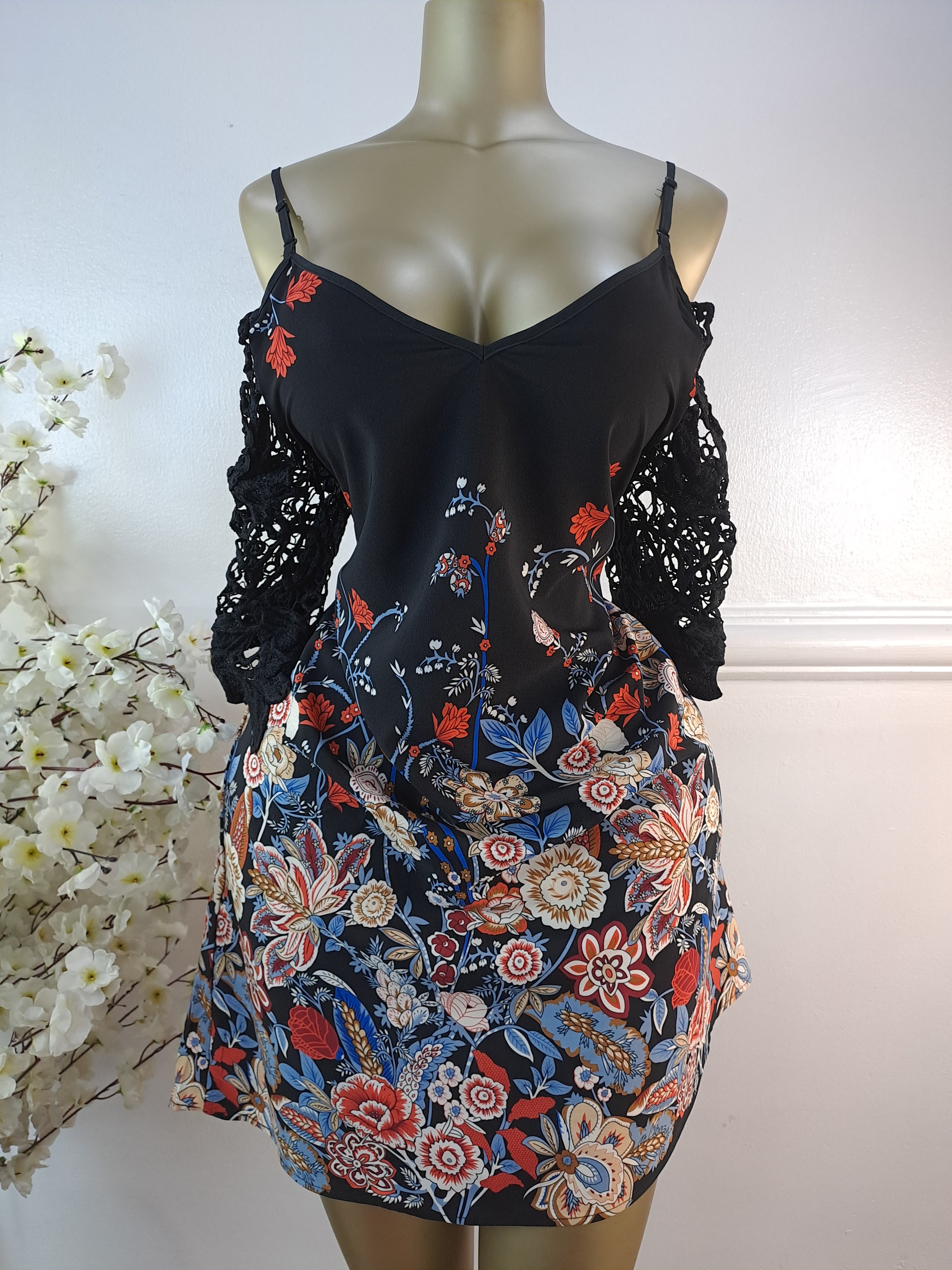 TOP UK SIZE 14