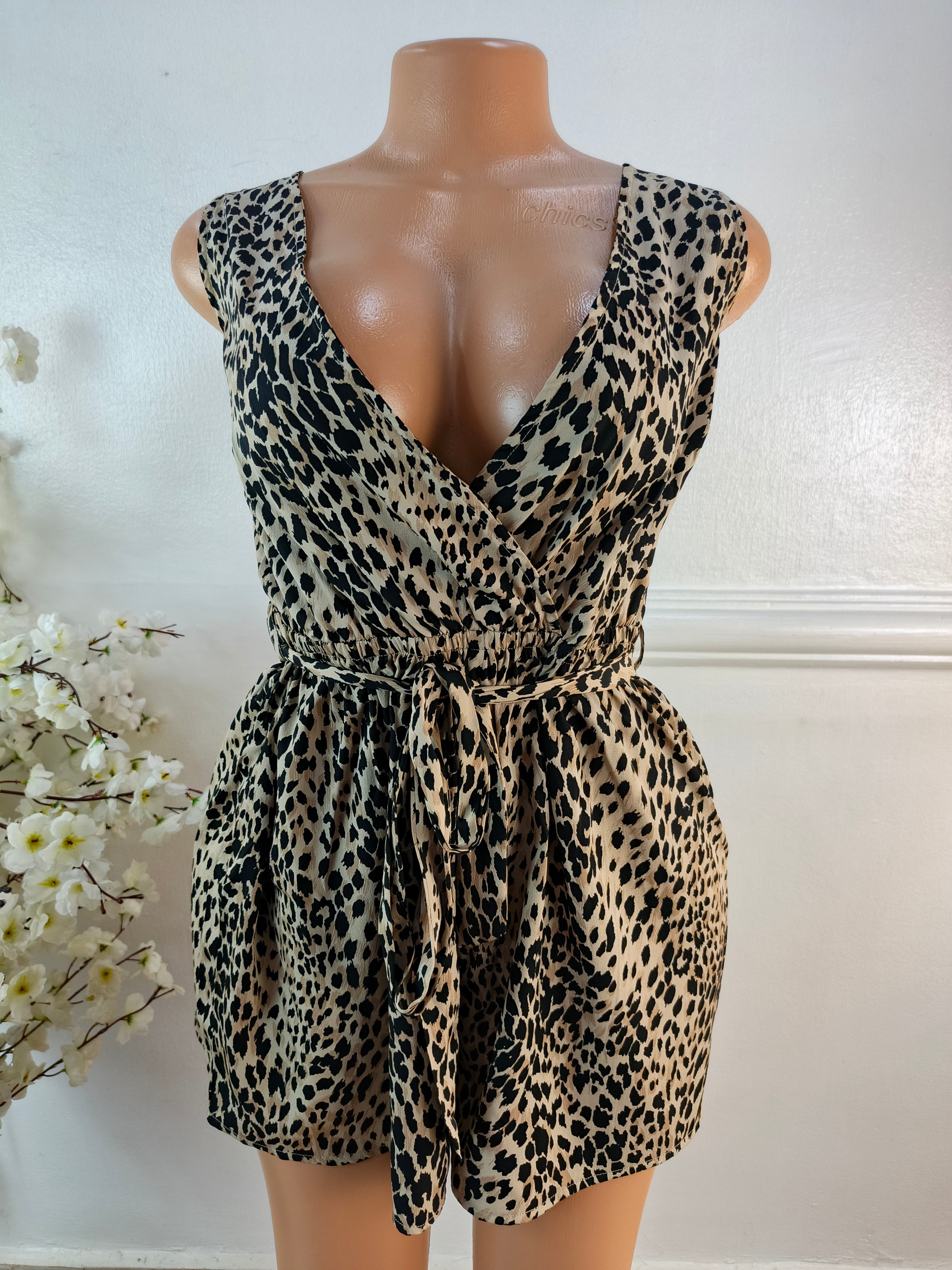 TOP UK SIZE 16