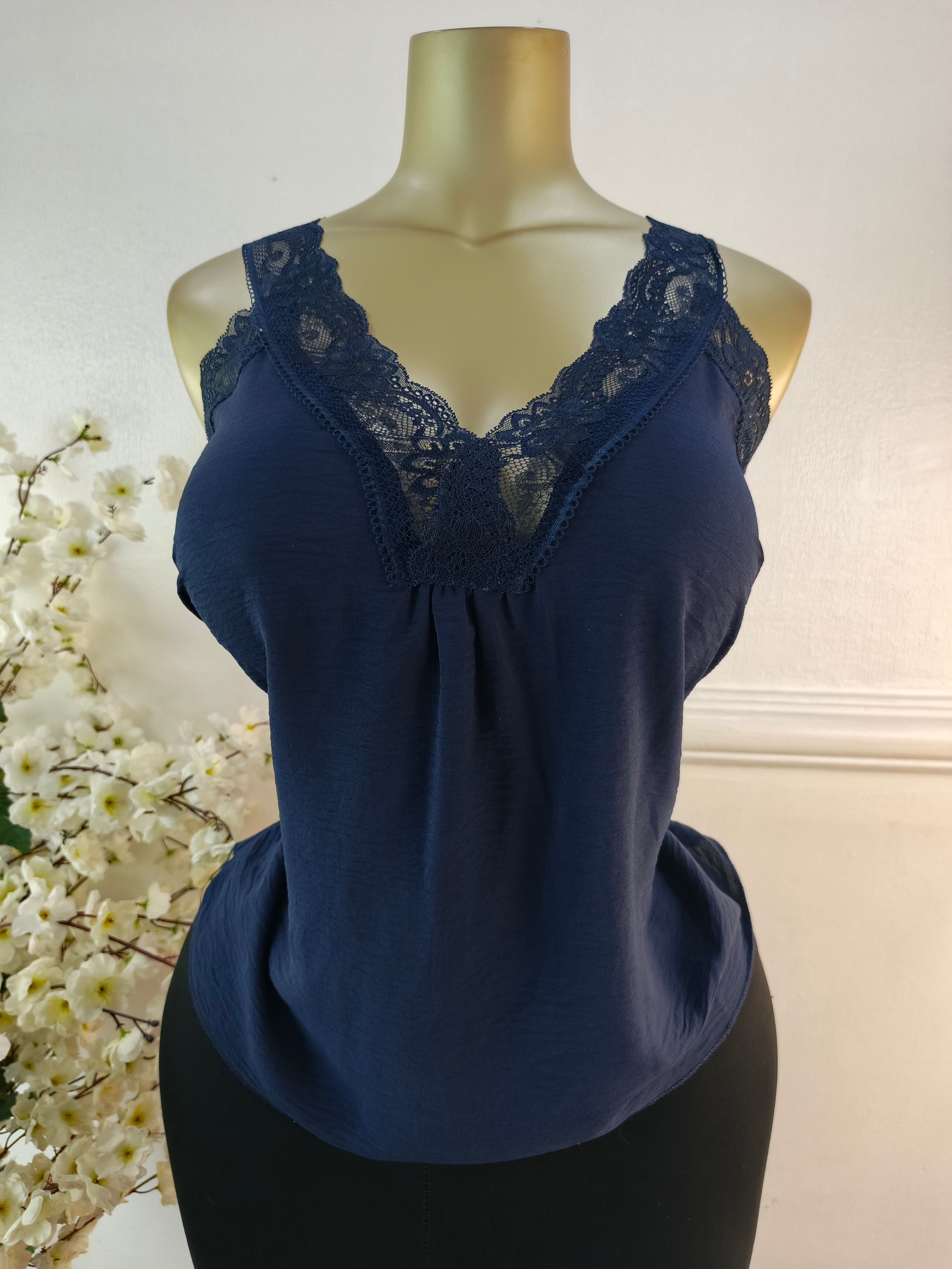 TOP UK SIZE 10