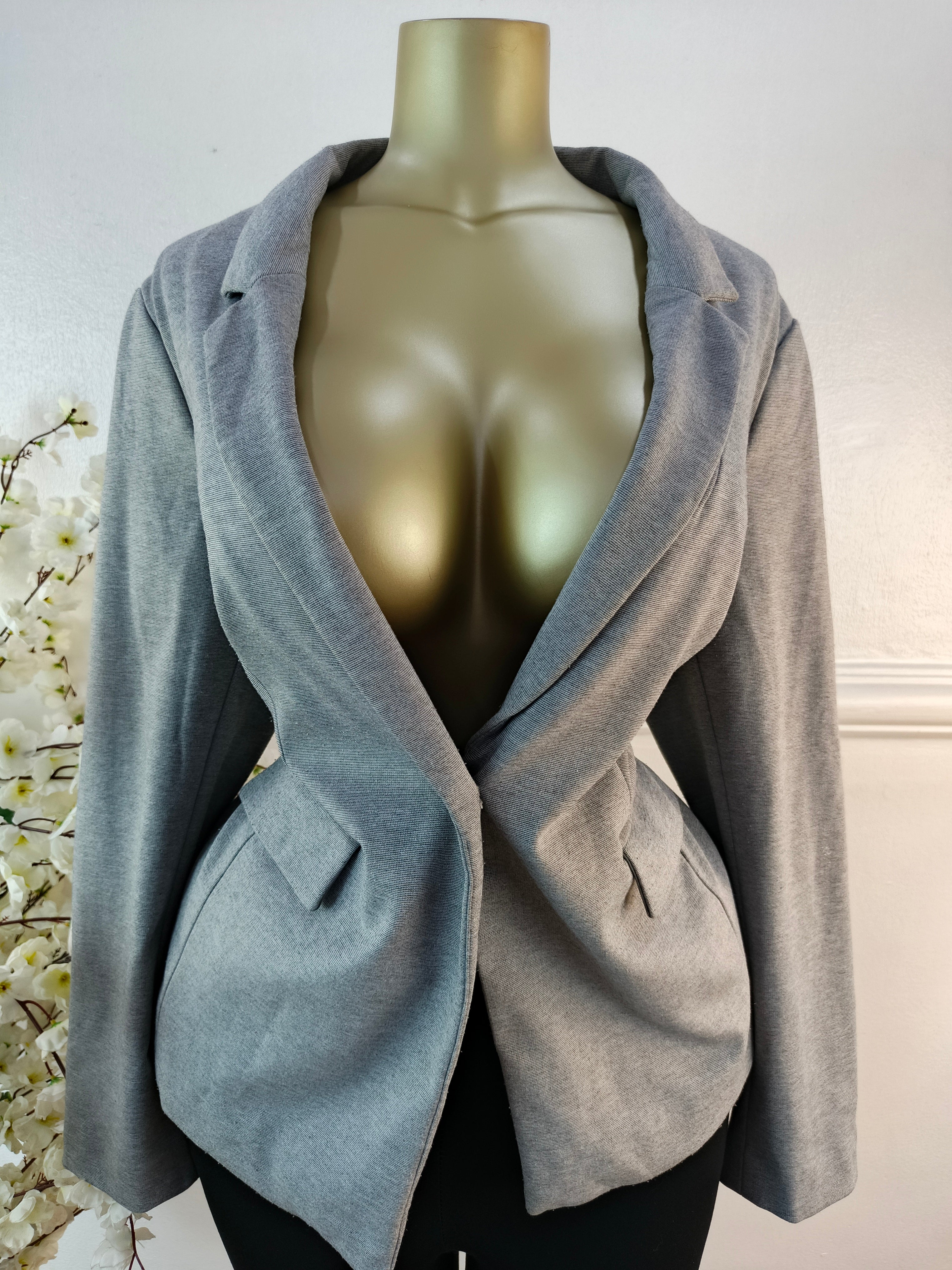 PRIMARK UK SIZE 18 [LENGTH 29 INCHES]