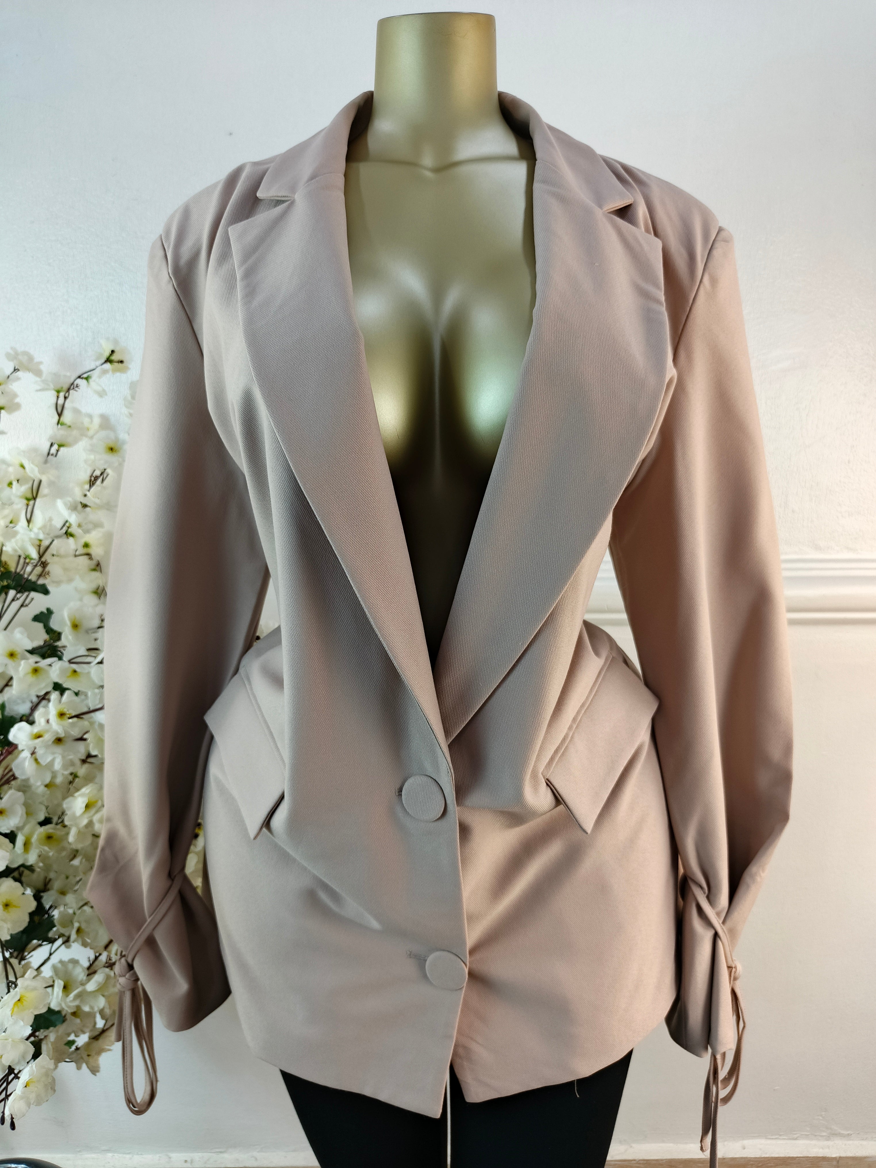 MISSPAP UK SIZE 18 [LENGTH 33 INCHES]