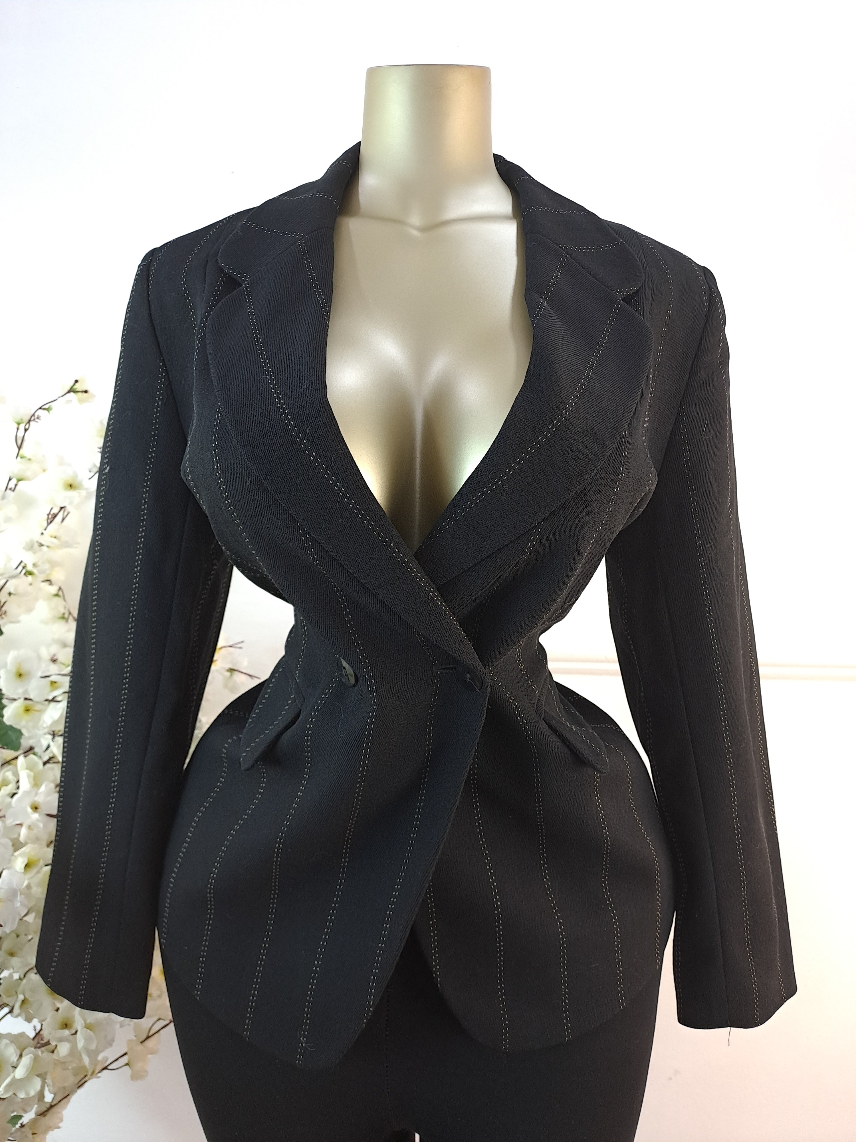 WINDSMOOR UK SIZE 10 [LENGTH 28 INCHES]