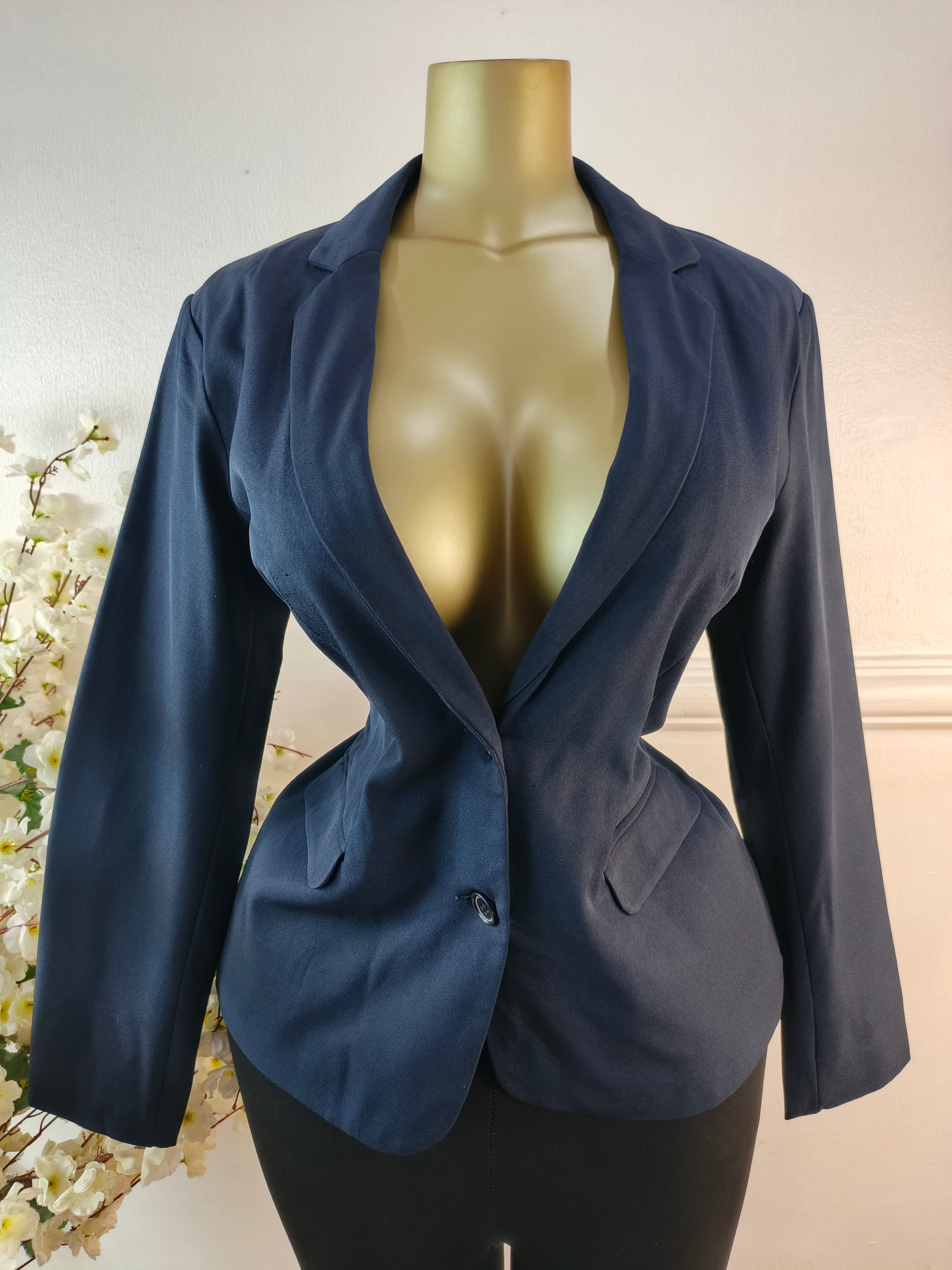 VERO MODA UK SIZE 14 [LENGTH 27 INCHES]